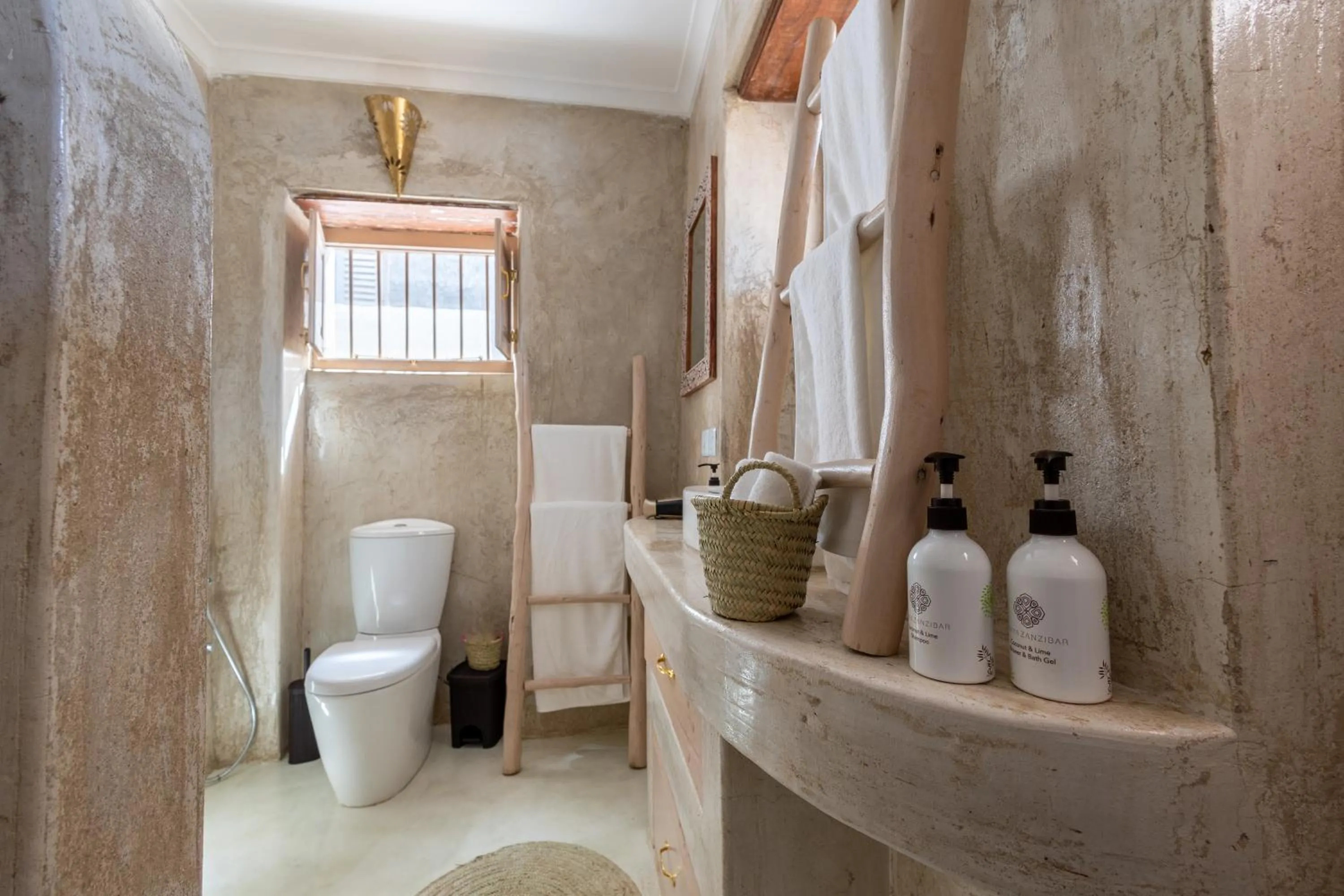 Toilet in Sharazad Wonders Boutique