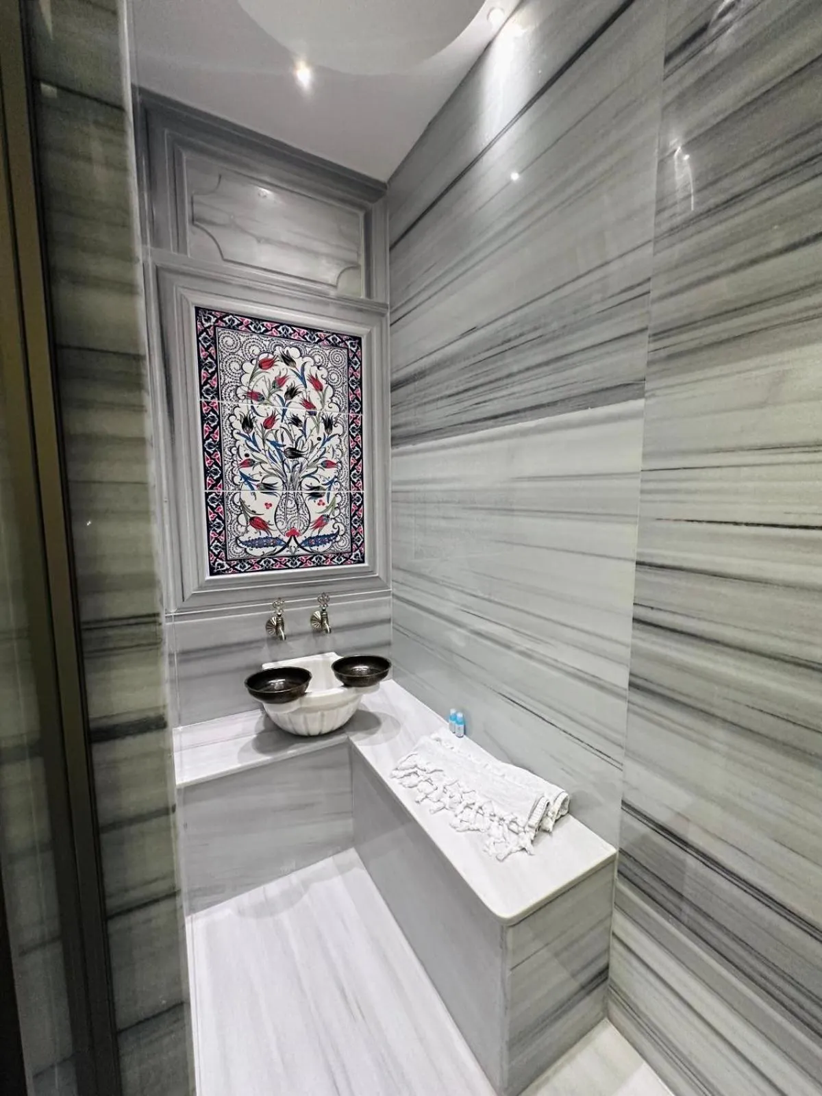 Bathroom in Grand Yavuz Hotel Sultanahmet