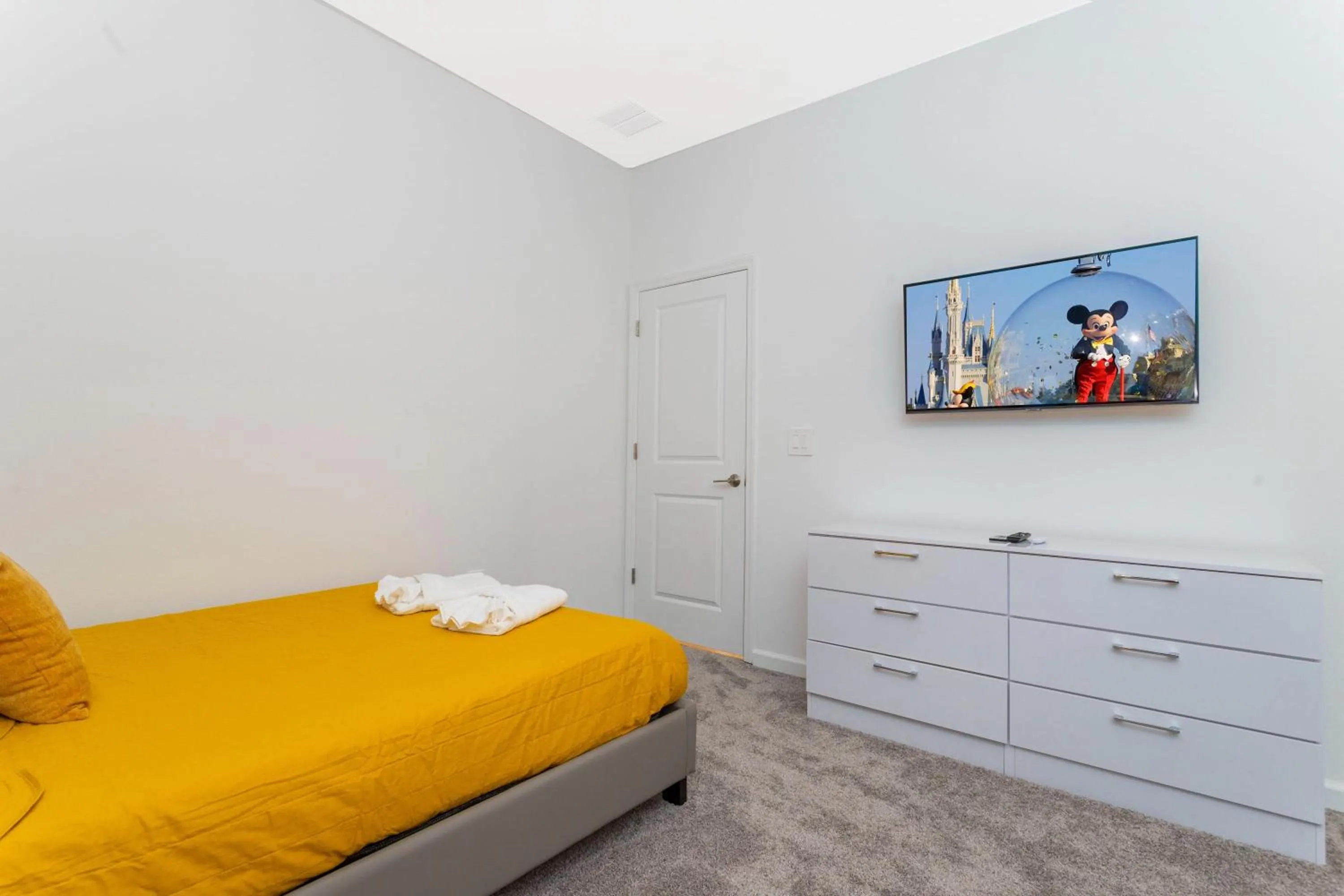 Marvelous 3Bd Apto @ Champions Gate 9343