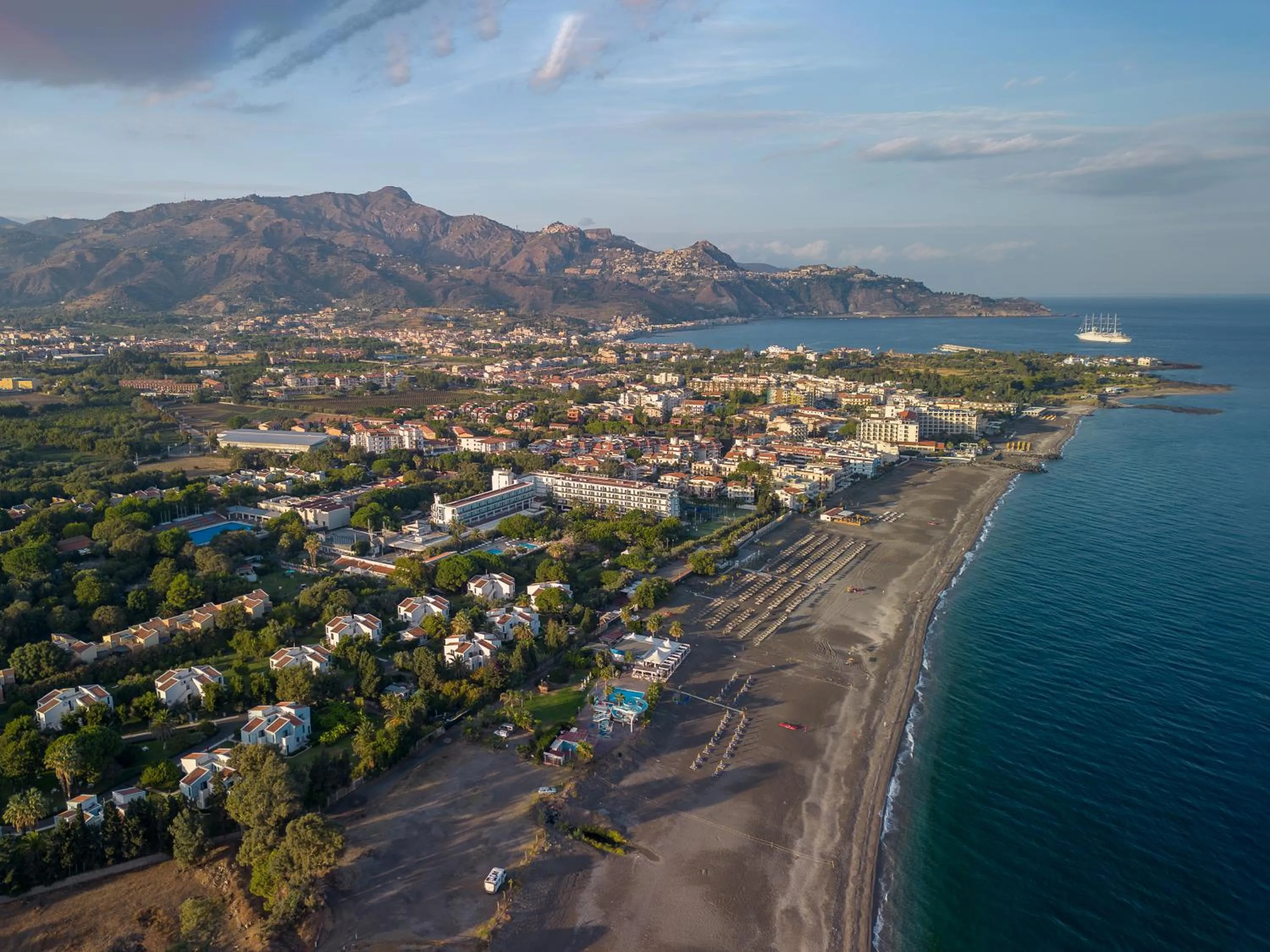 Property building in UNA Hotels Naxos Beach Sicilia