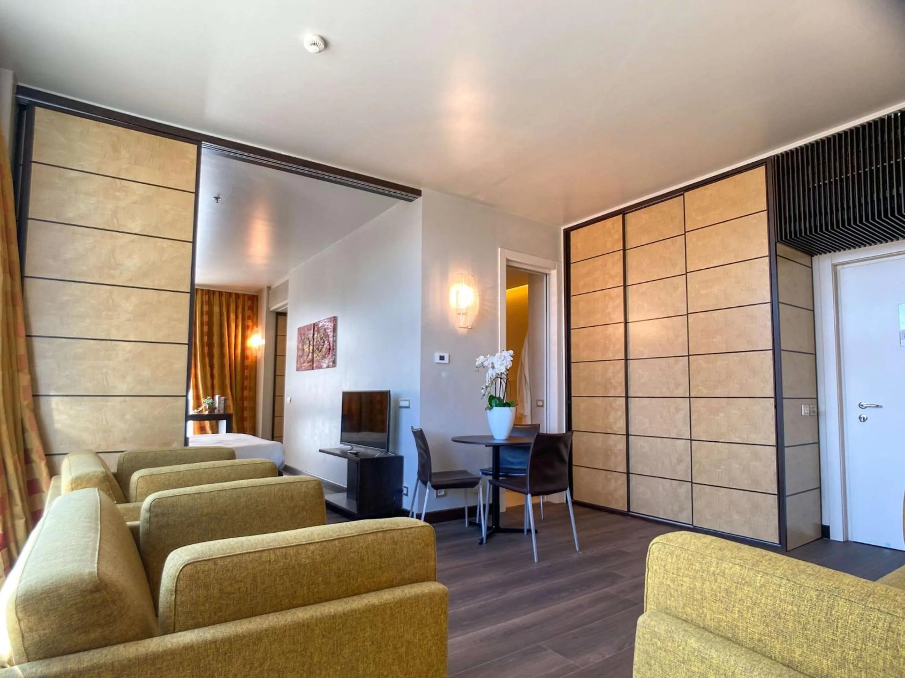 Photo of the whole room in Best Western Plus Hotel Le Favaglie