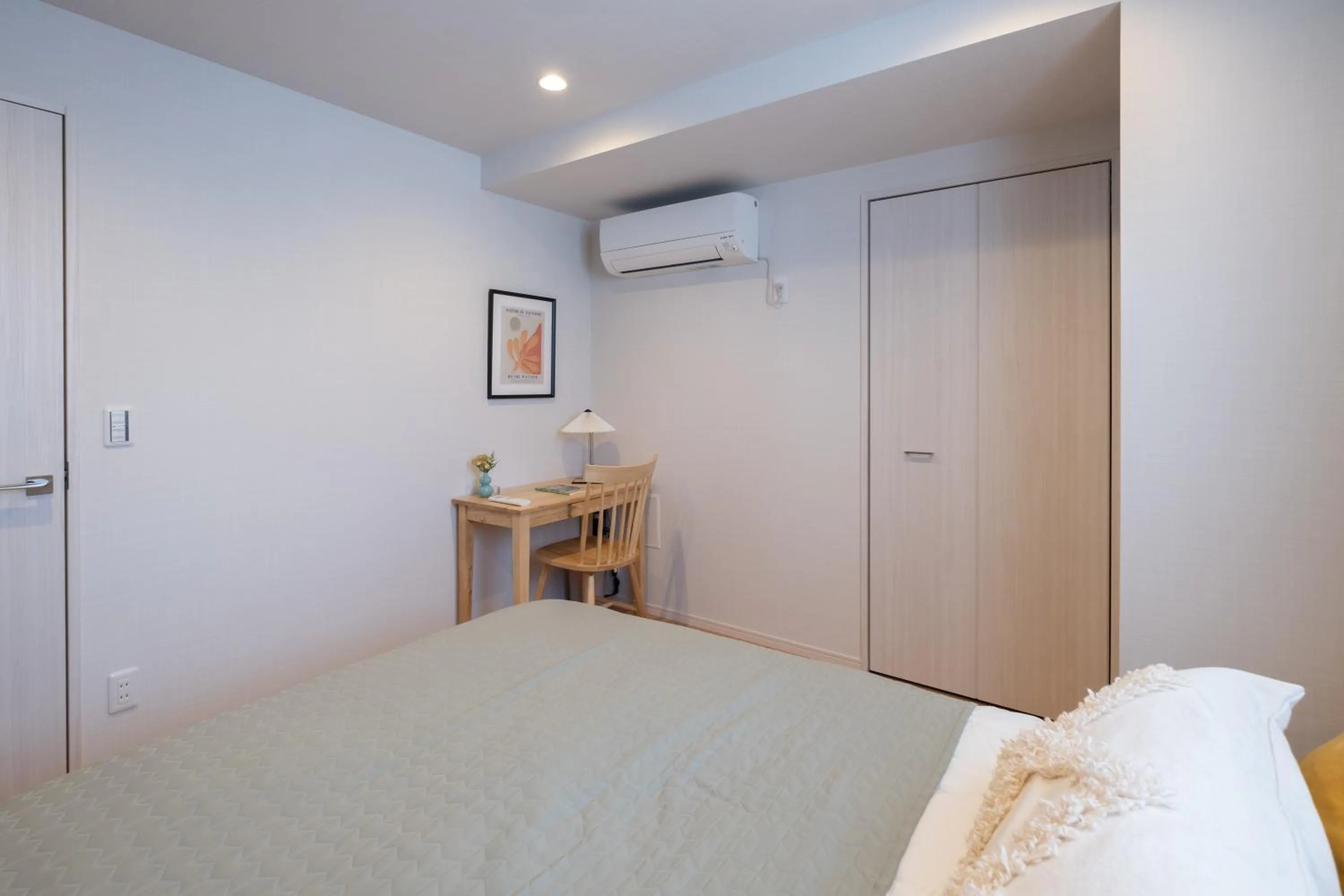 Bedroom, Bed in Ken's Place麻布East