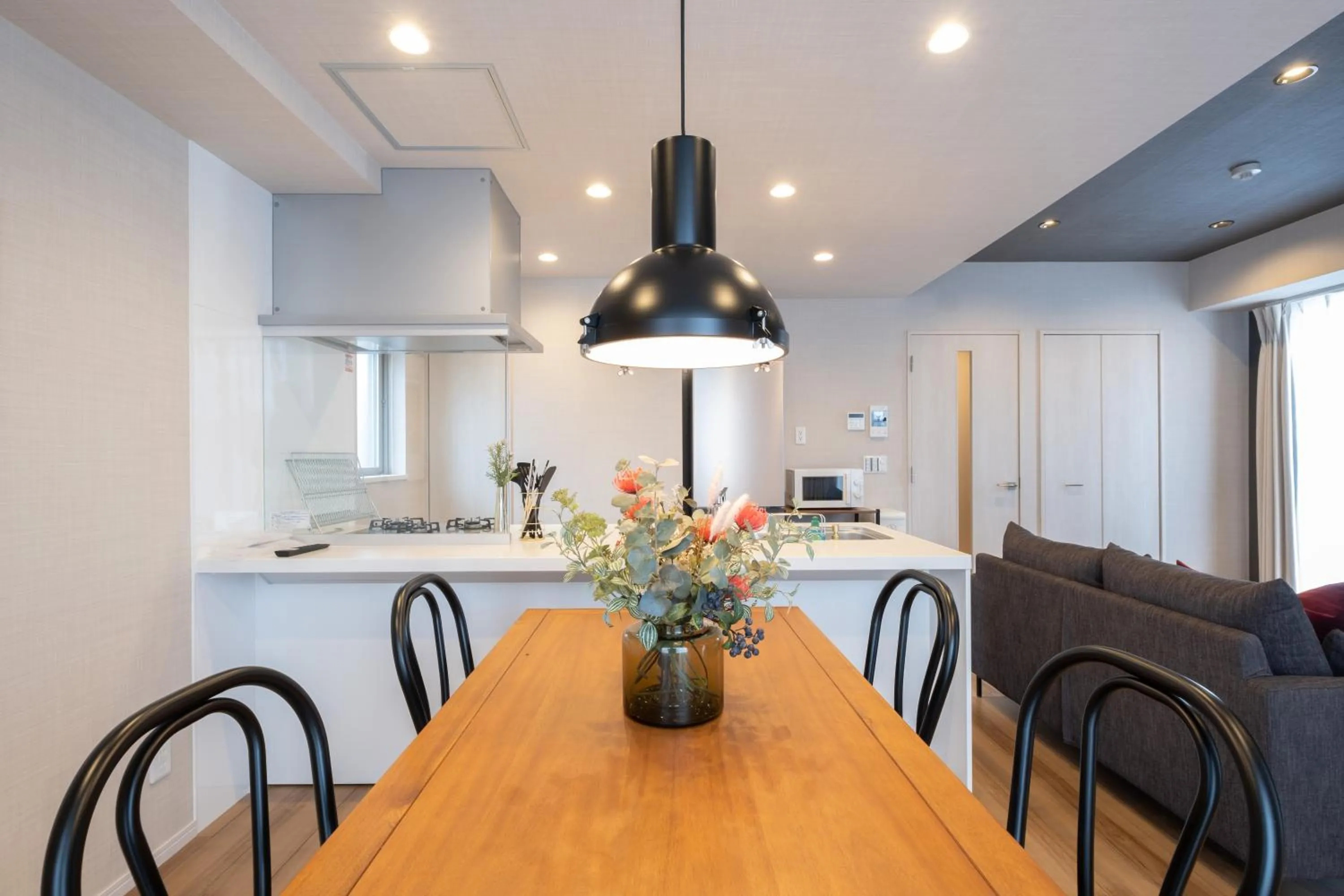 Dining area in Ken's Place麻布East