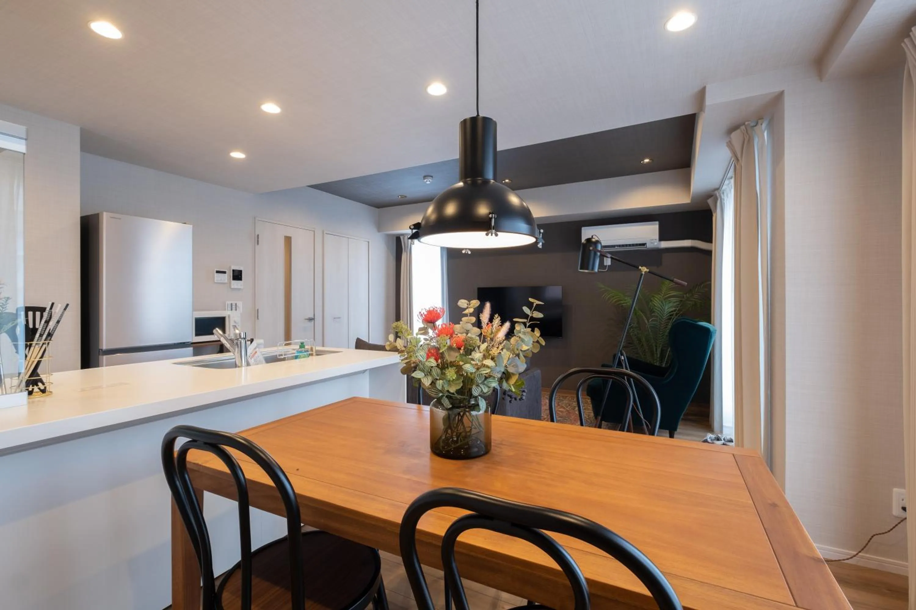 Dining area in Ken's Place麻布East