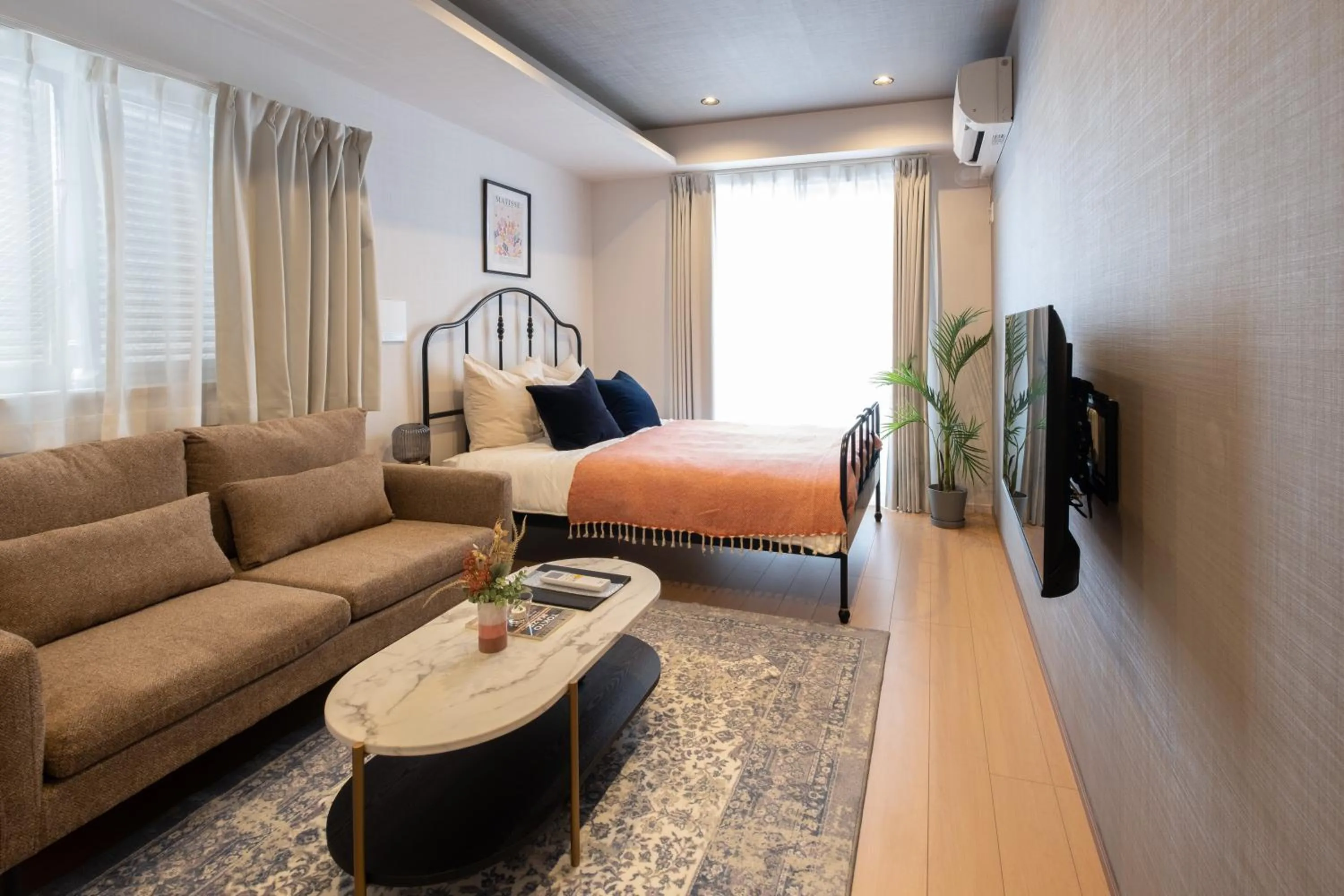 Bed in Ken's Place麻布East