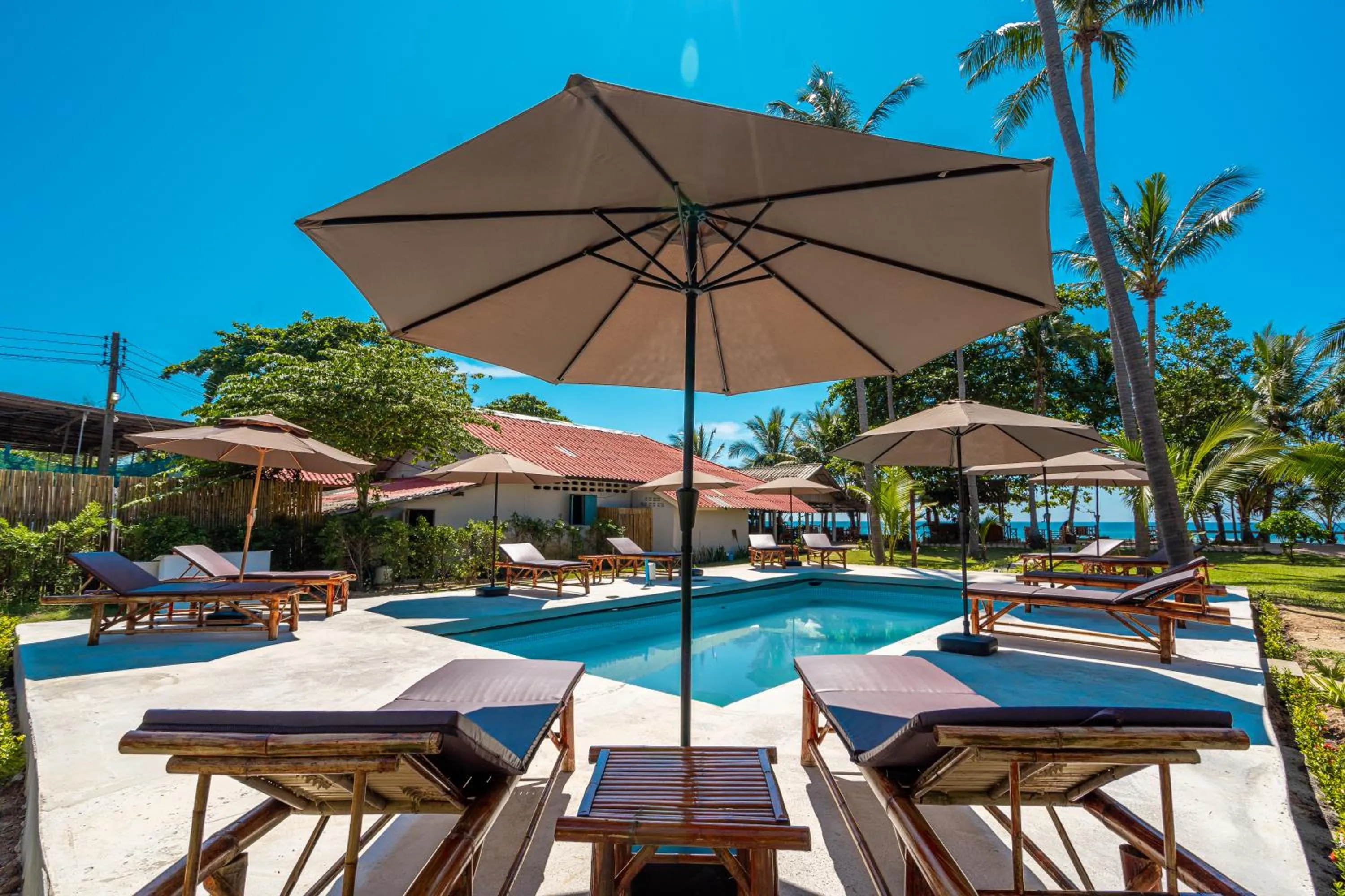 Garden in Lanta Beachfront Resort