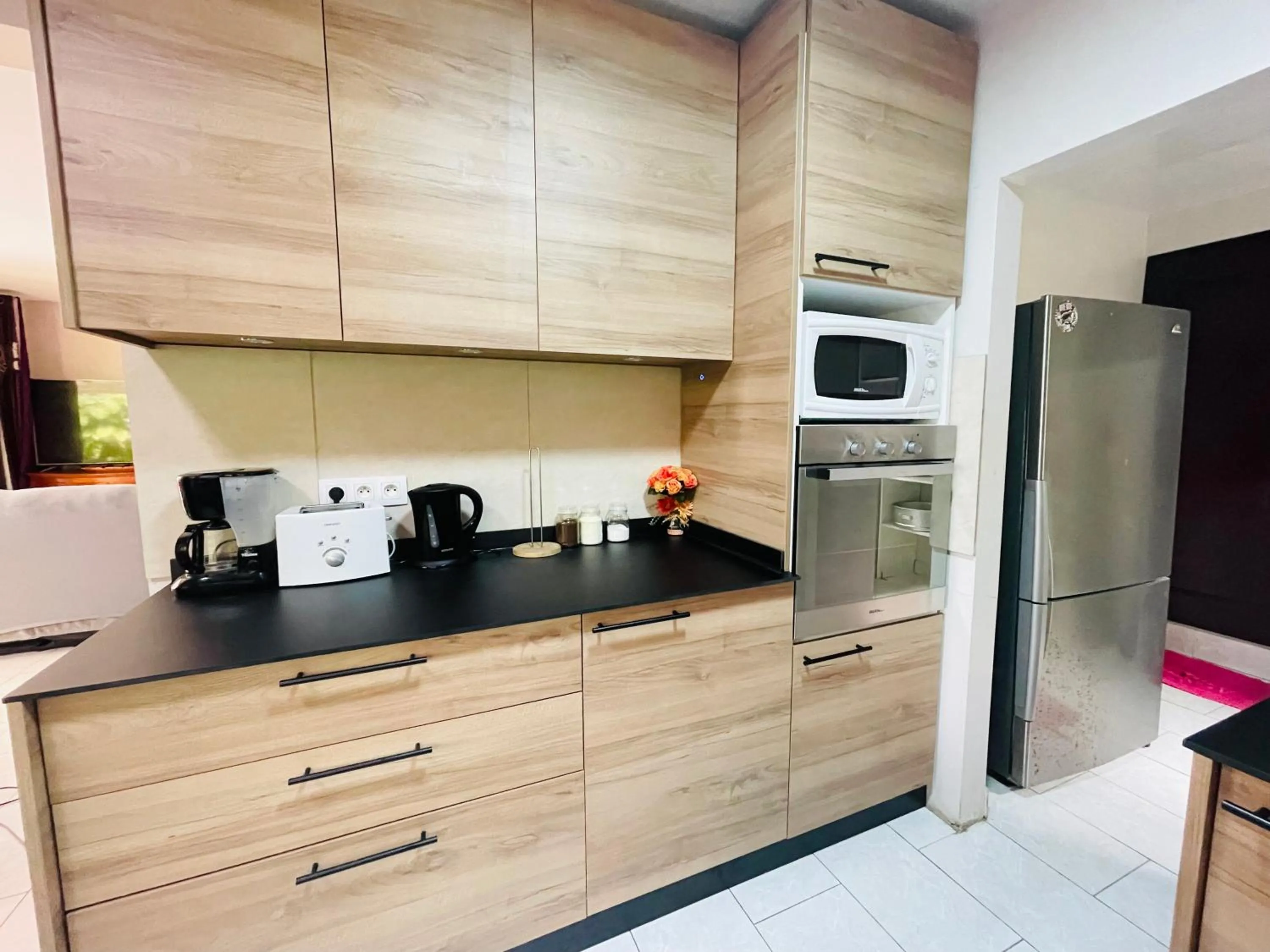 Kitchen or kitchenette in Tahiti beach house