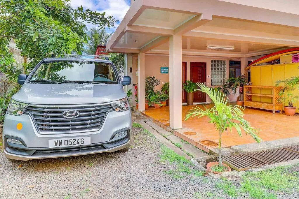 Parking in Tahiti beach house