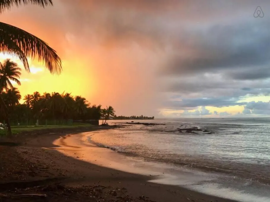Tahiti beach house
