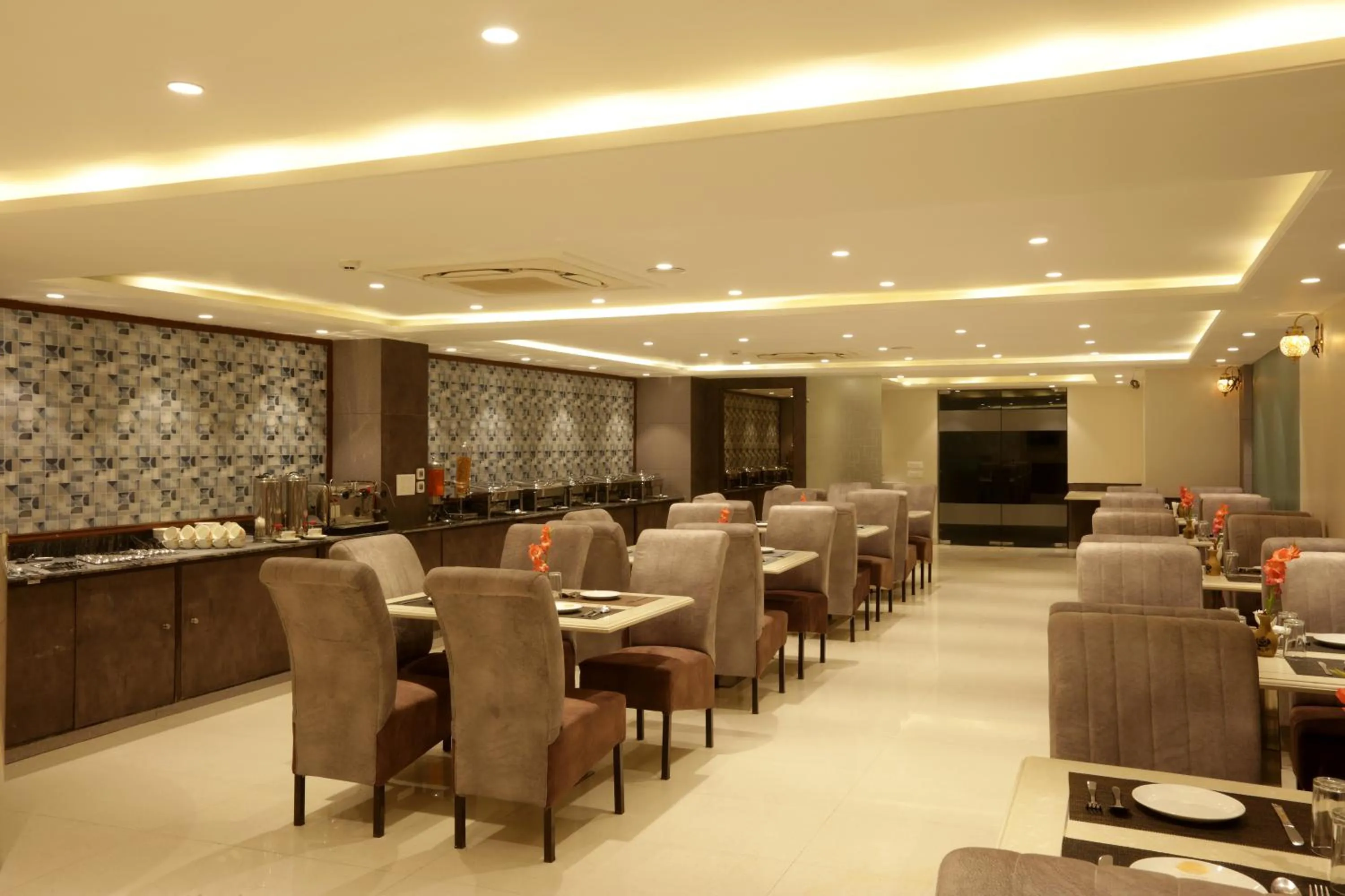 Restaurant/places to eat in Hotel Sakura by Maps