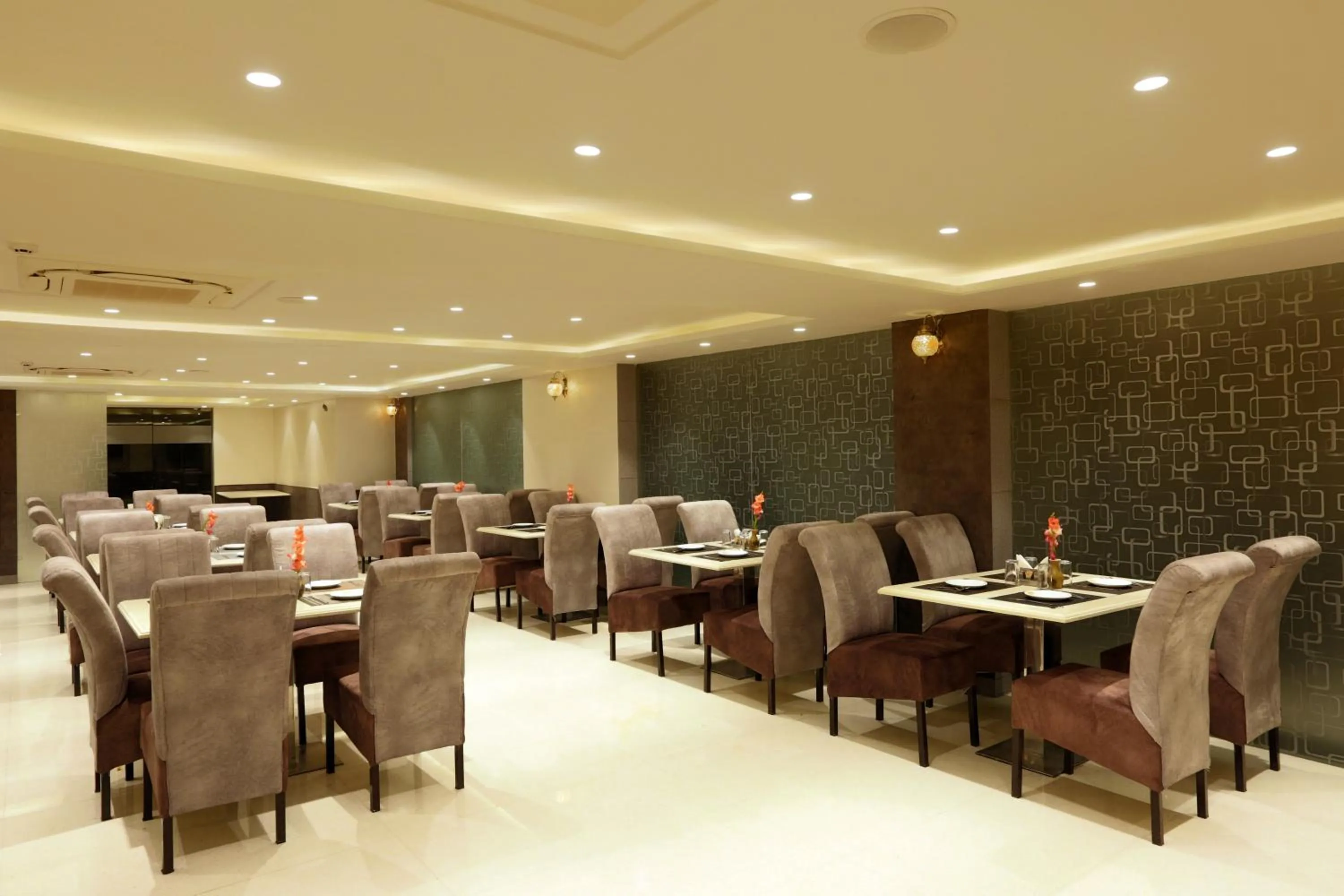 Restaurant/places to eat in Hotel Sakura by Maps