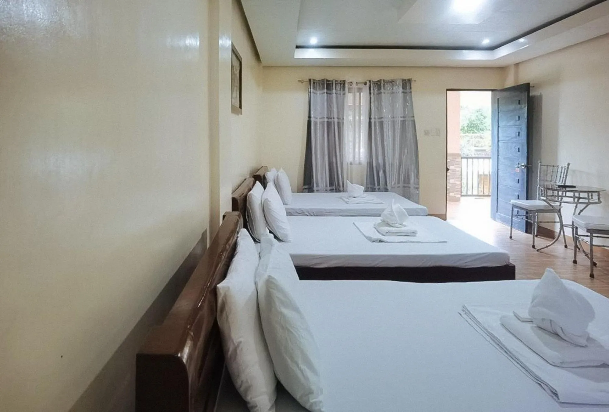 Bed in RedDoorz @ Los Ecijanos Inn Pangasinan