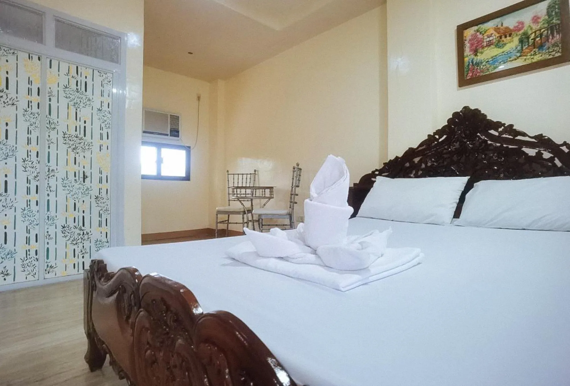 Bed in RedDoorz @ Los Ecijanos Inn Pangasinan