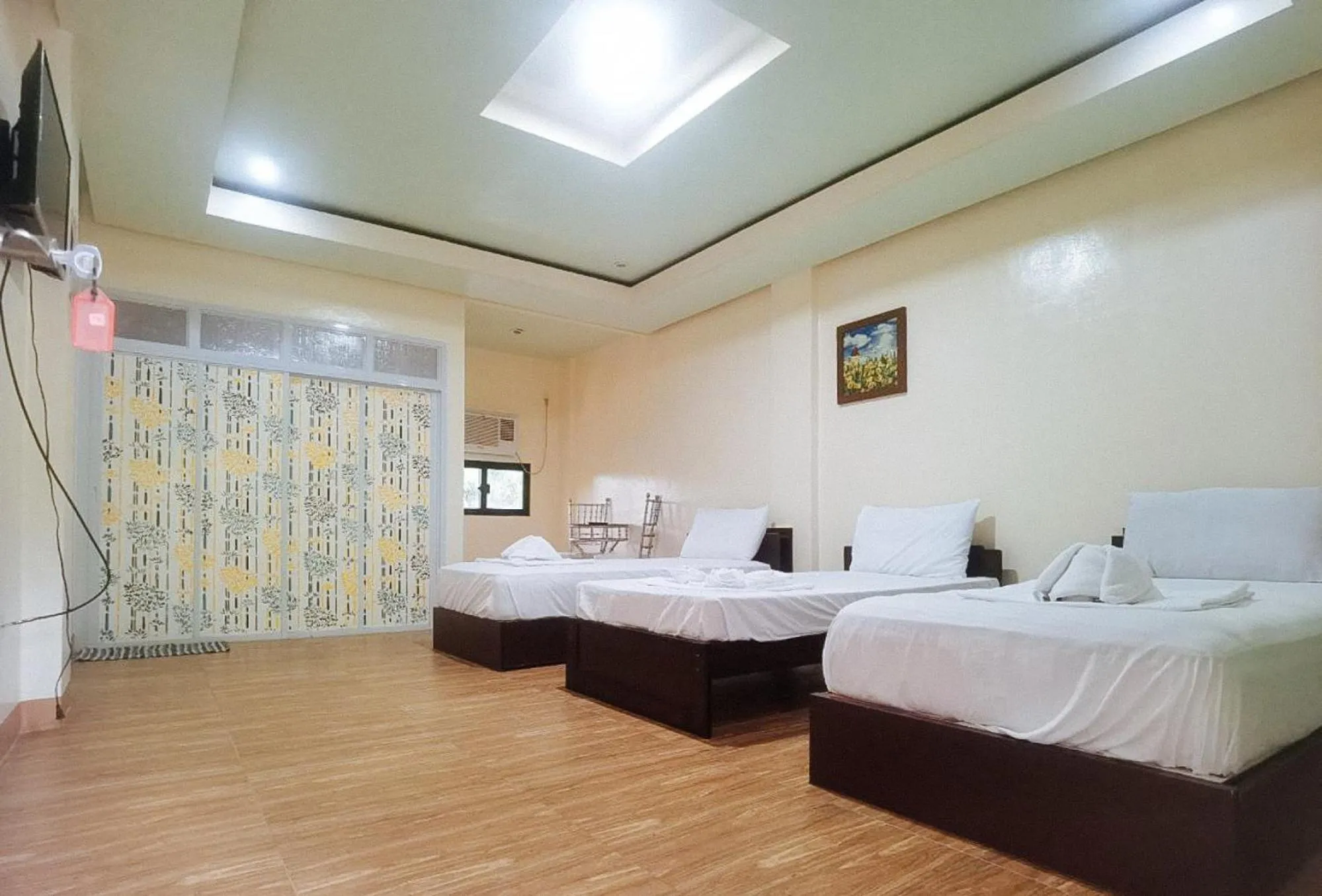 Bed in RedDoorz @ Los Ecijanos Inn Pangasinan