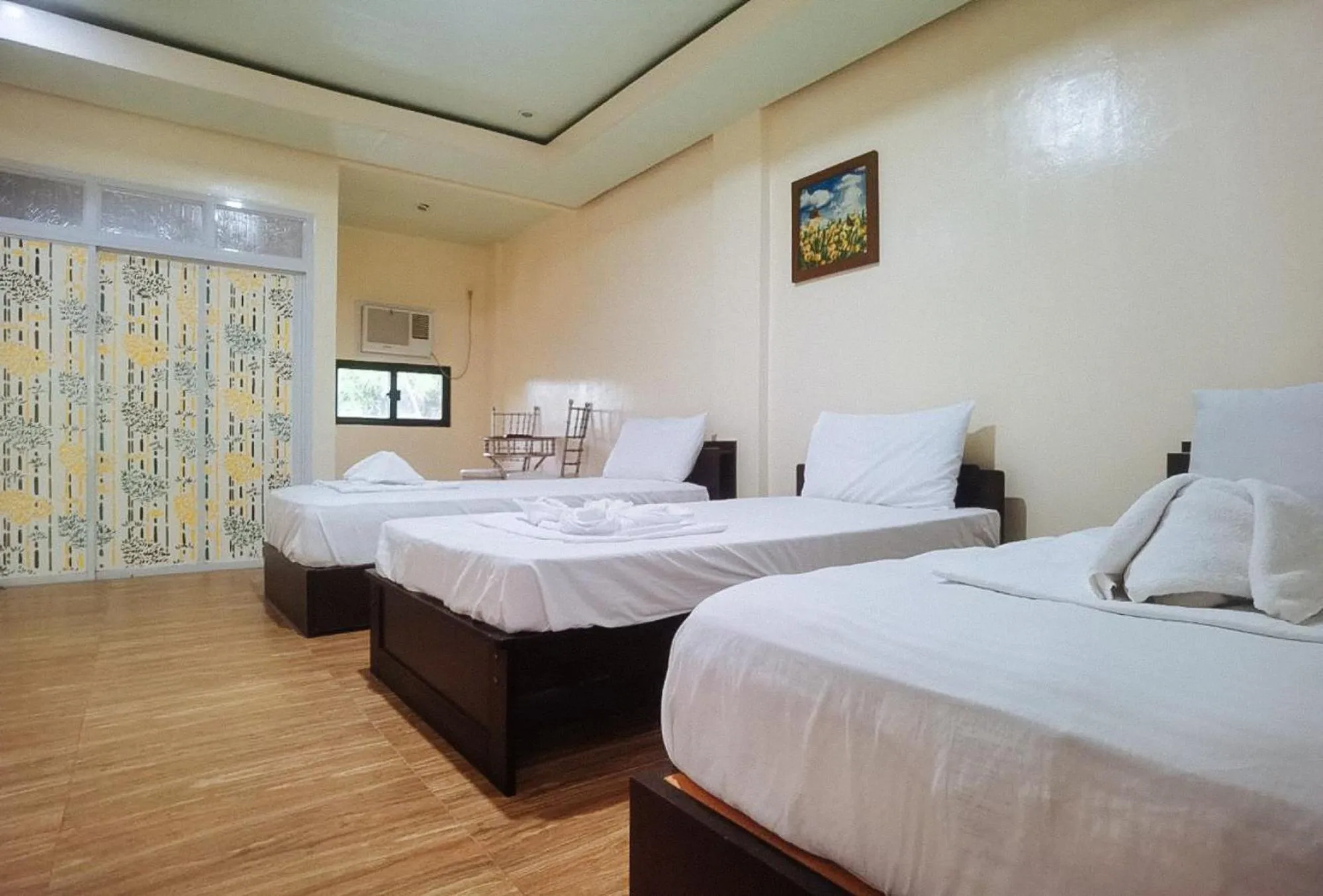 Bed in RedDoorz @ Los Ecijanos Inn Pangasinan