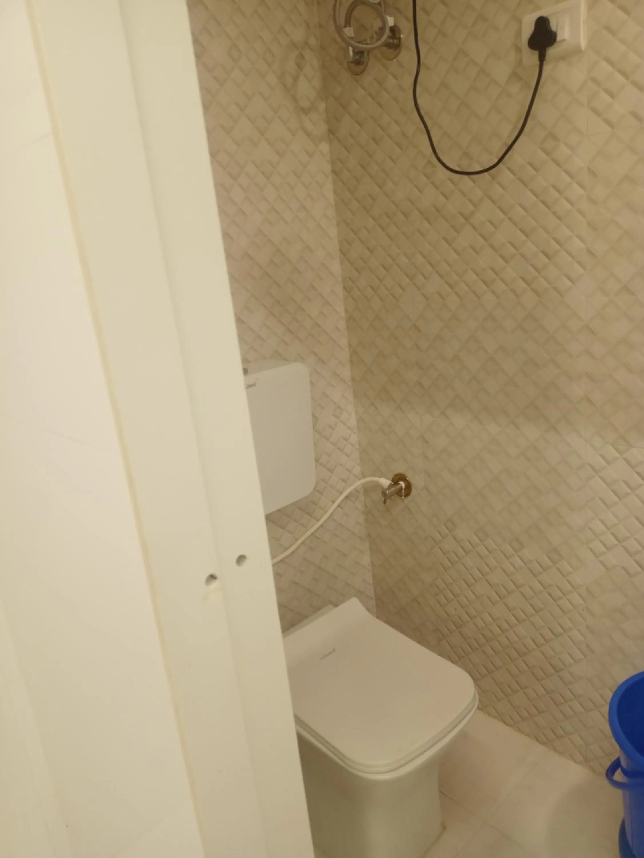 Toilet in Hotel Geetanjali St Bus Stand Panvel