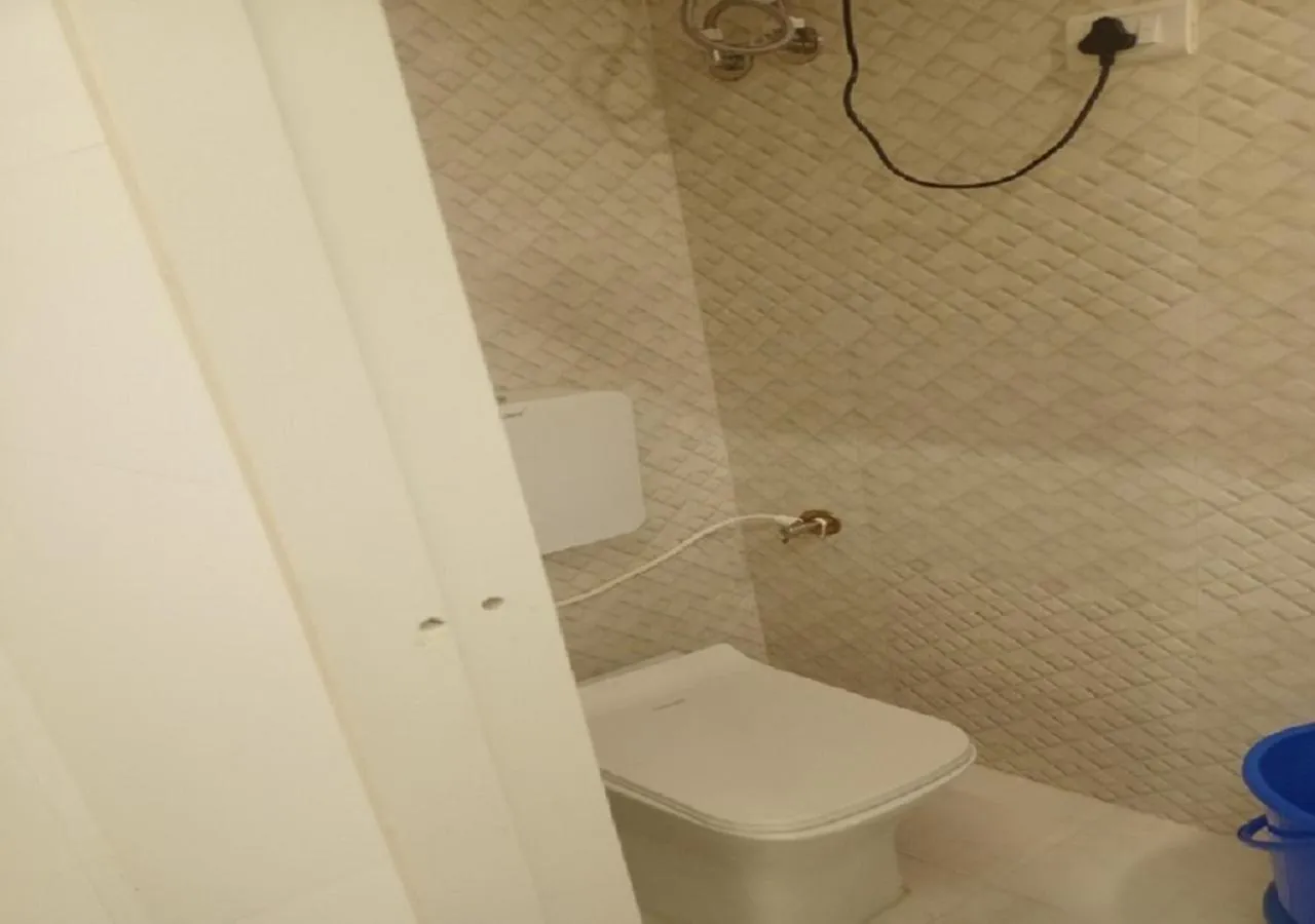 Shower in Hotel Geetanjali St Bus Stand Panvel