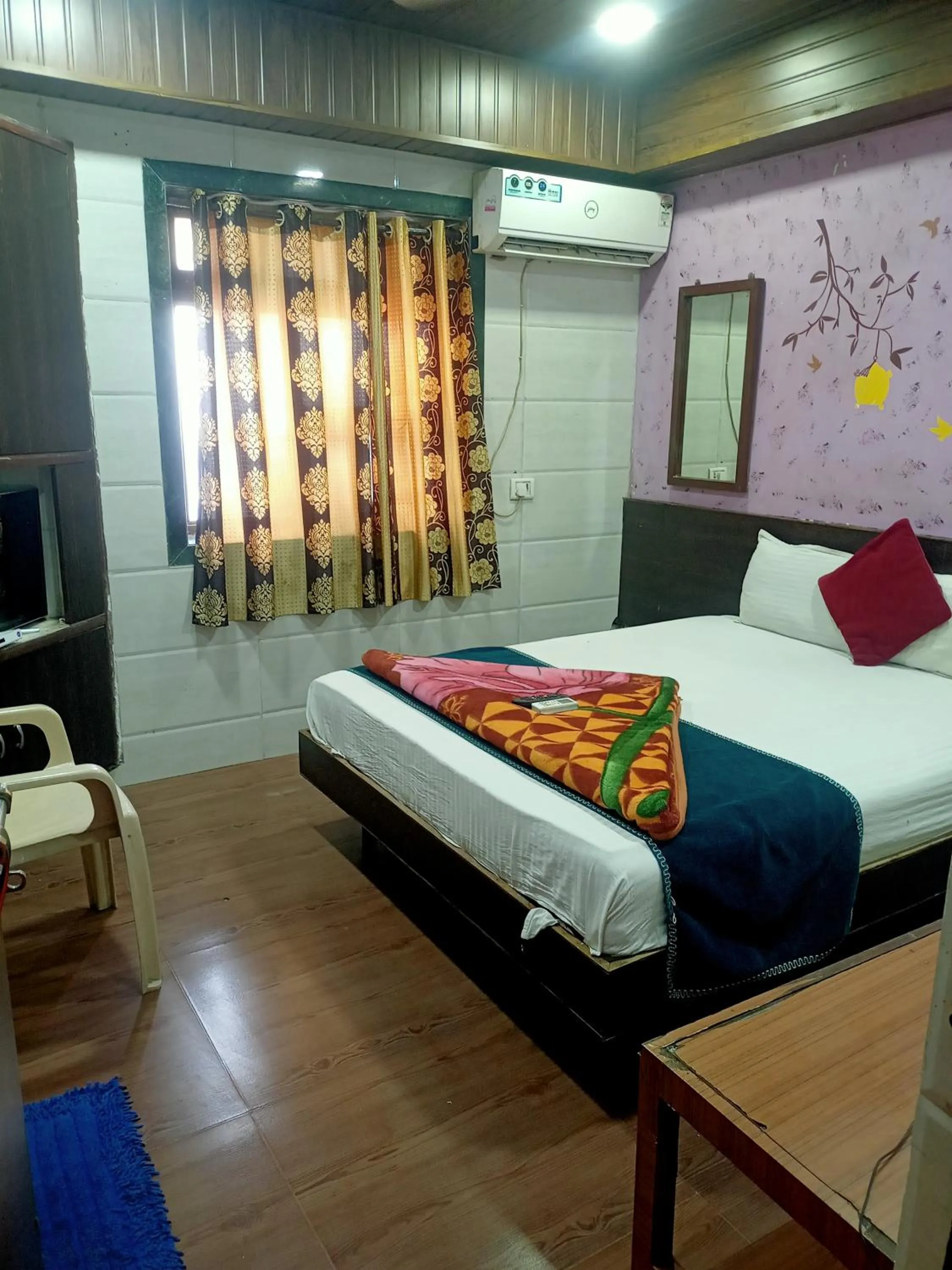 Bed in Hotel Geetanjali St Bus Stand Panvel