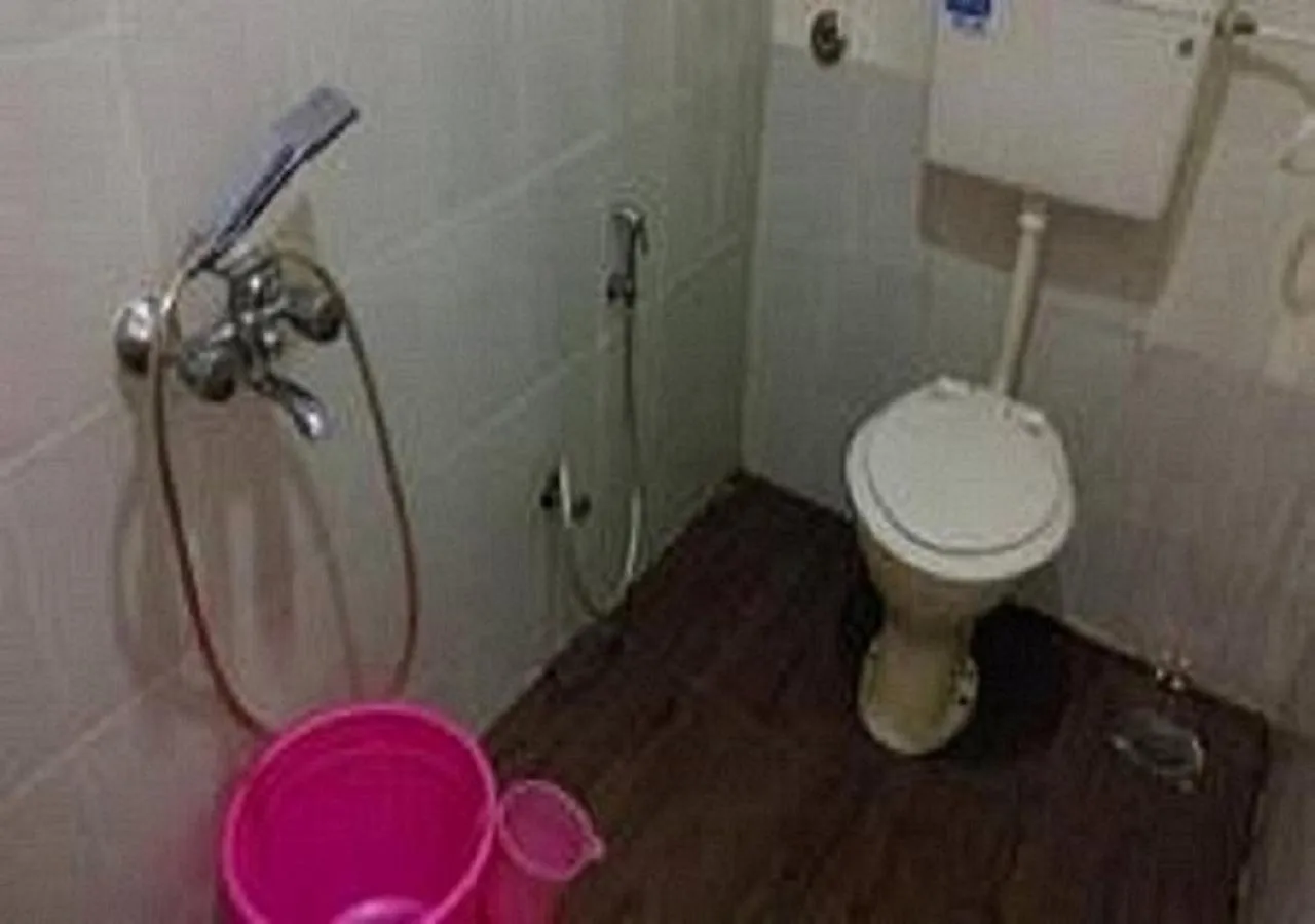 Bathroom in Hotel Geetanjali St Bus Stand Panvel
