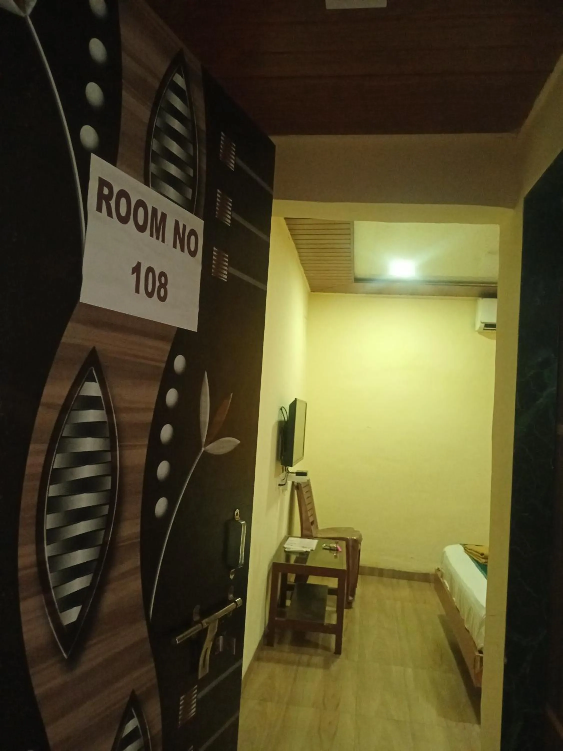 TV and multimedia in Hotel Geetanjali St Bus Stand Panvel