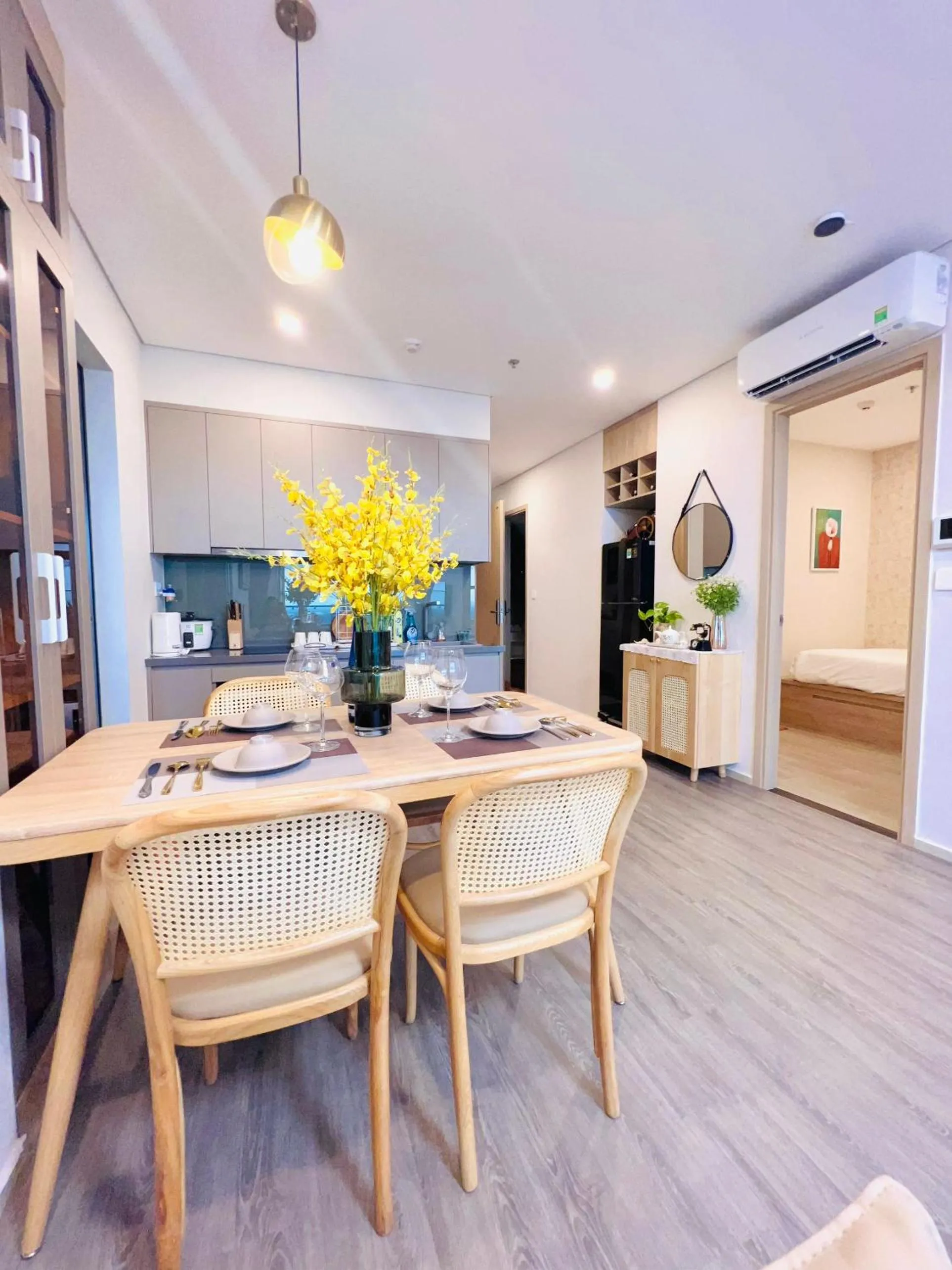 Dining area in The Sóng Apartment Vũng Tàu - Mita House