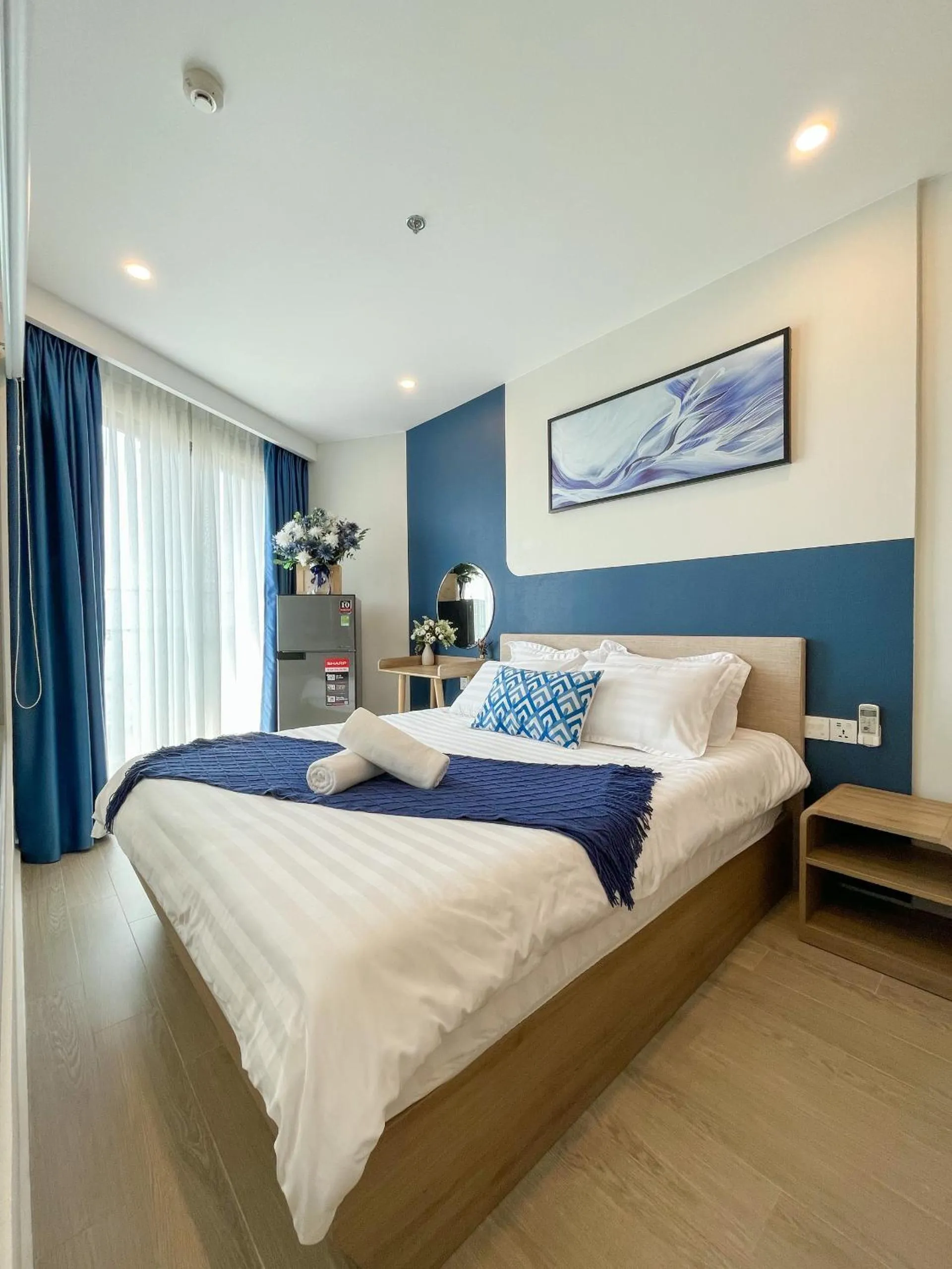 Bedroom, Bed in The Sóng Apartment Vũng Tàu - Mita House