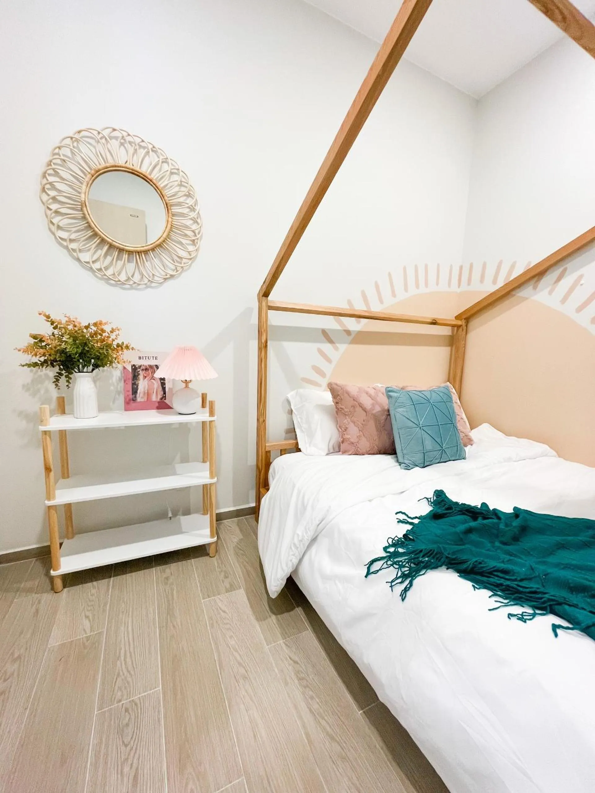 Bed in The Sóng Apartment Vũng Tàu - Mita House