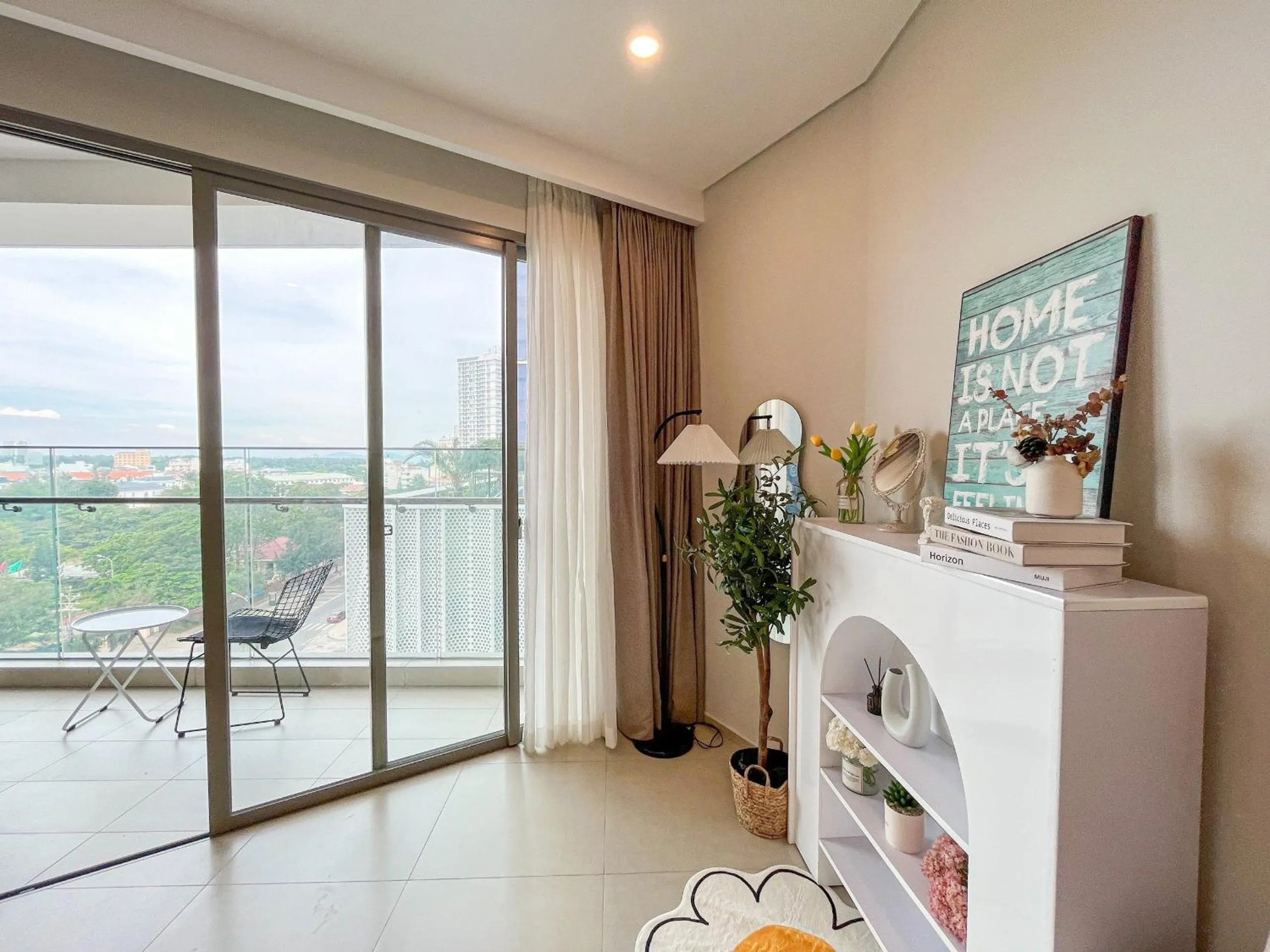 Living room in The Sóng Apartment Vũng Tàu - Mita House