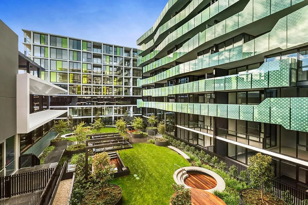Inner courtyard view in Corporate Living Accommodation Abbotsford