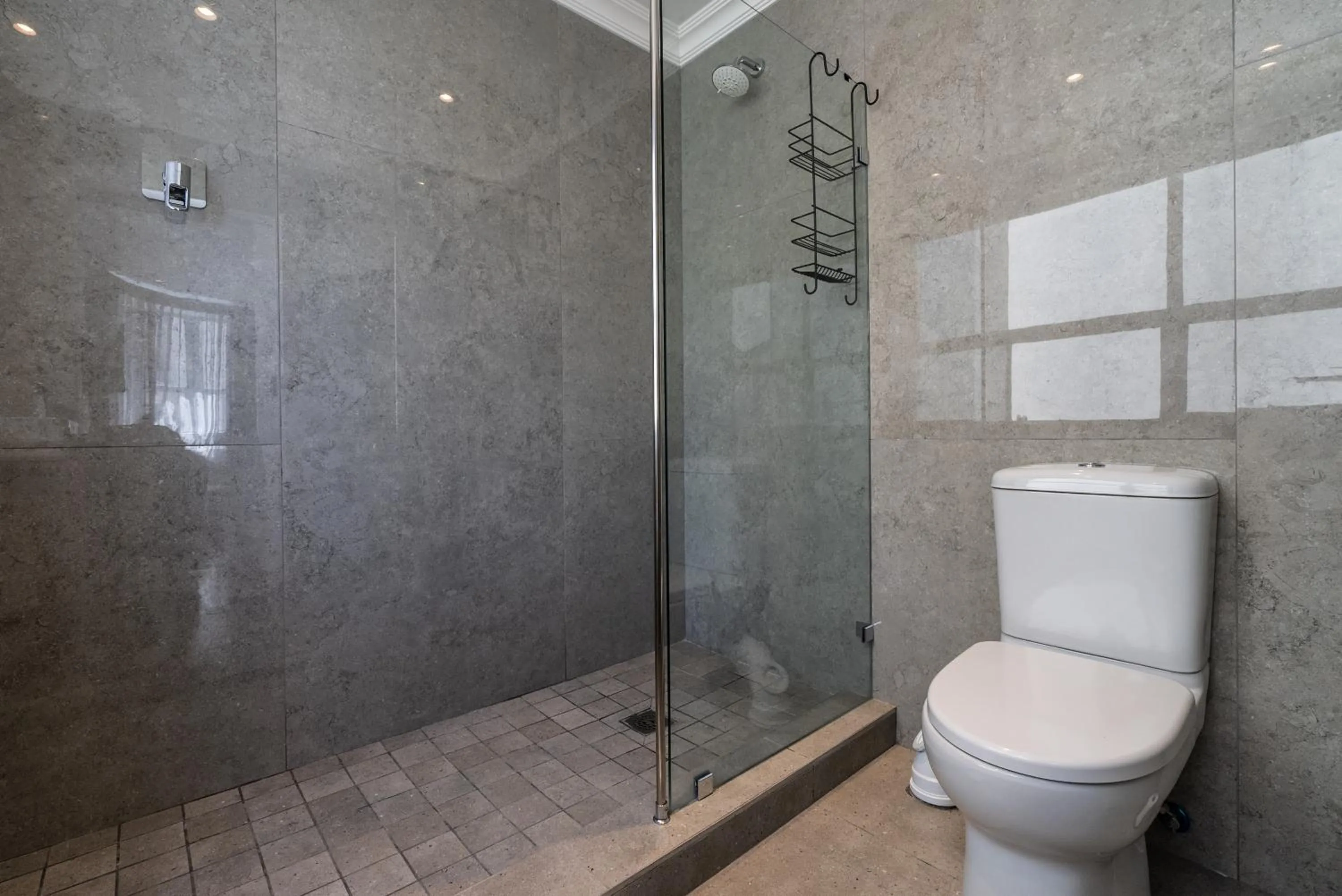 Shower in Cape Diamond Boutique Hotel
