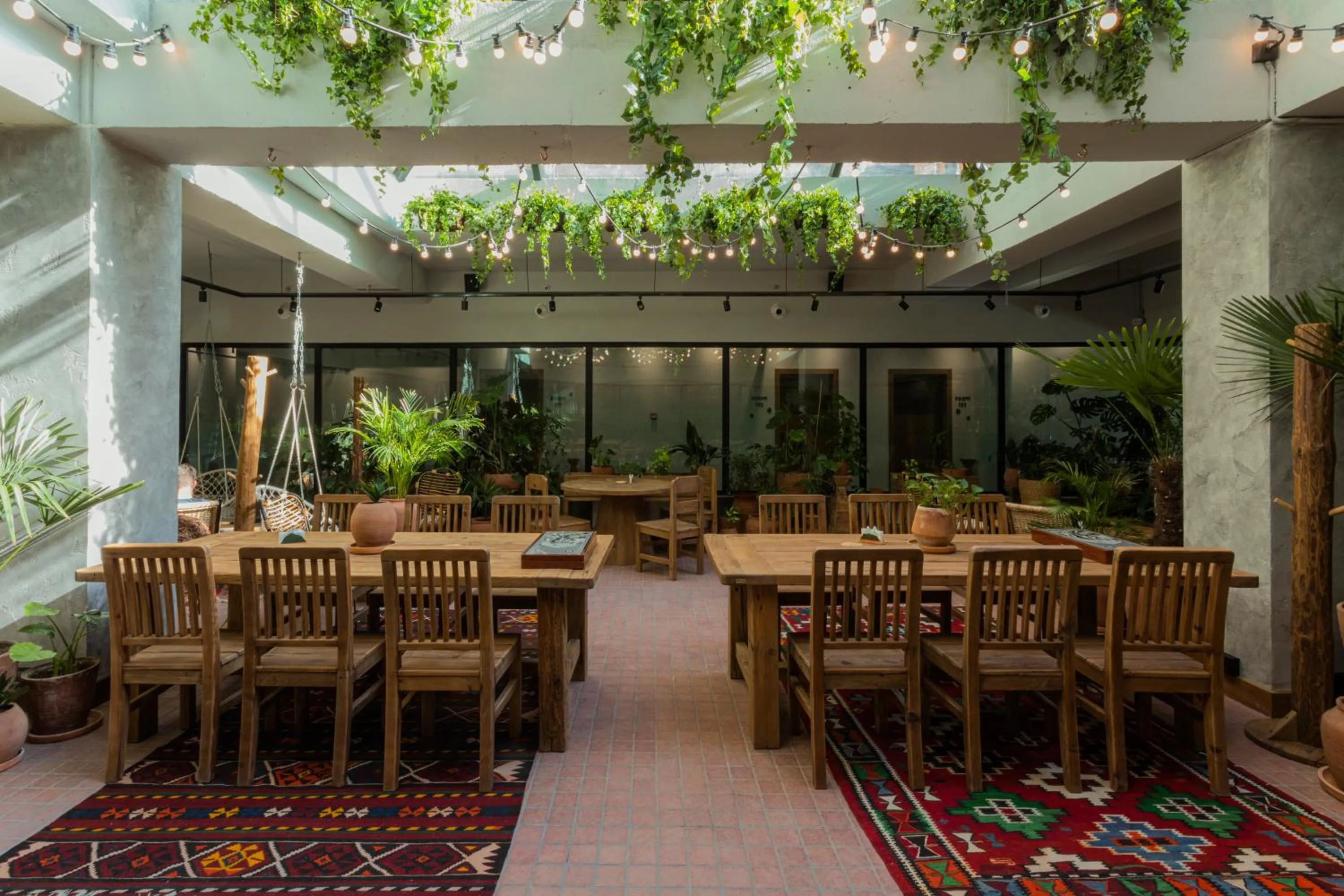 Restaurant/places to eat in Khedi Hotel Tbilisi