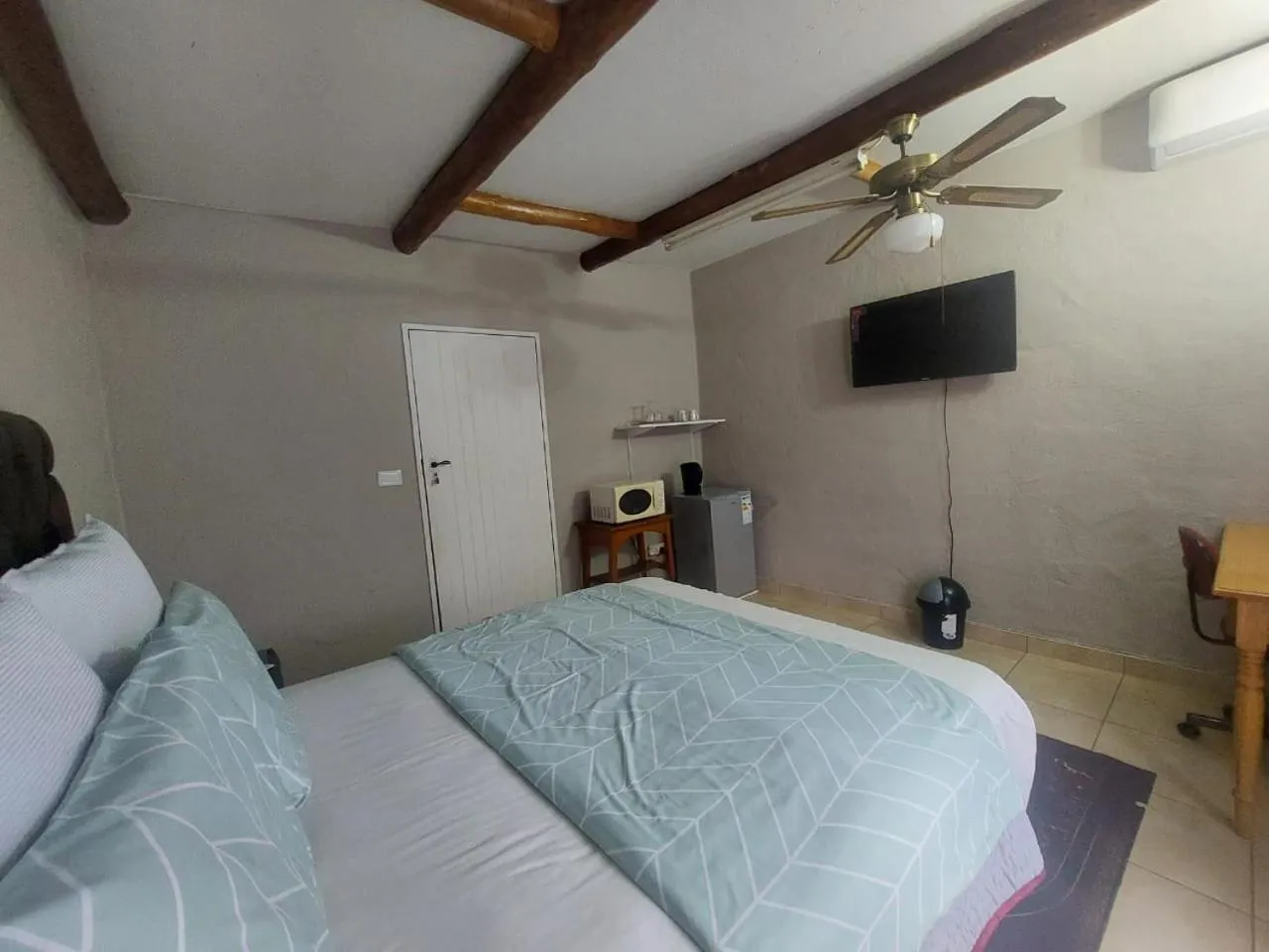 Bed in Daven Guest House