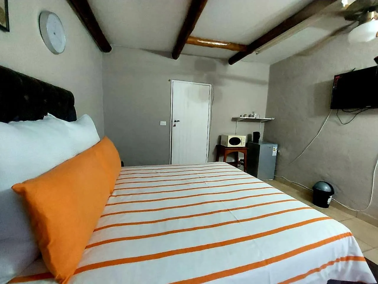 Bed in Daven Guest House