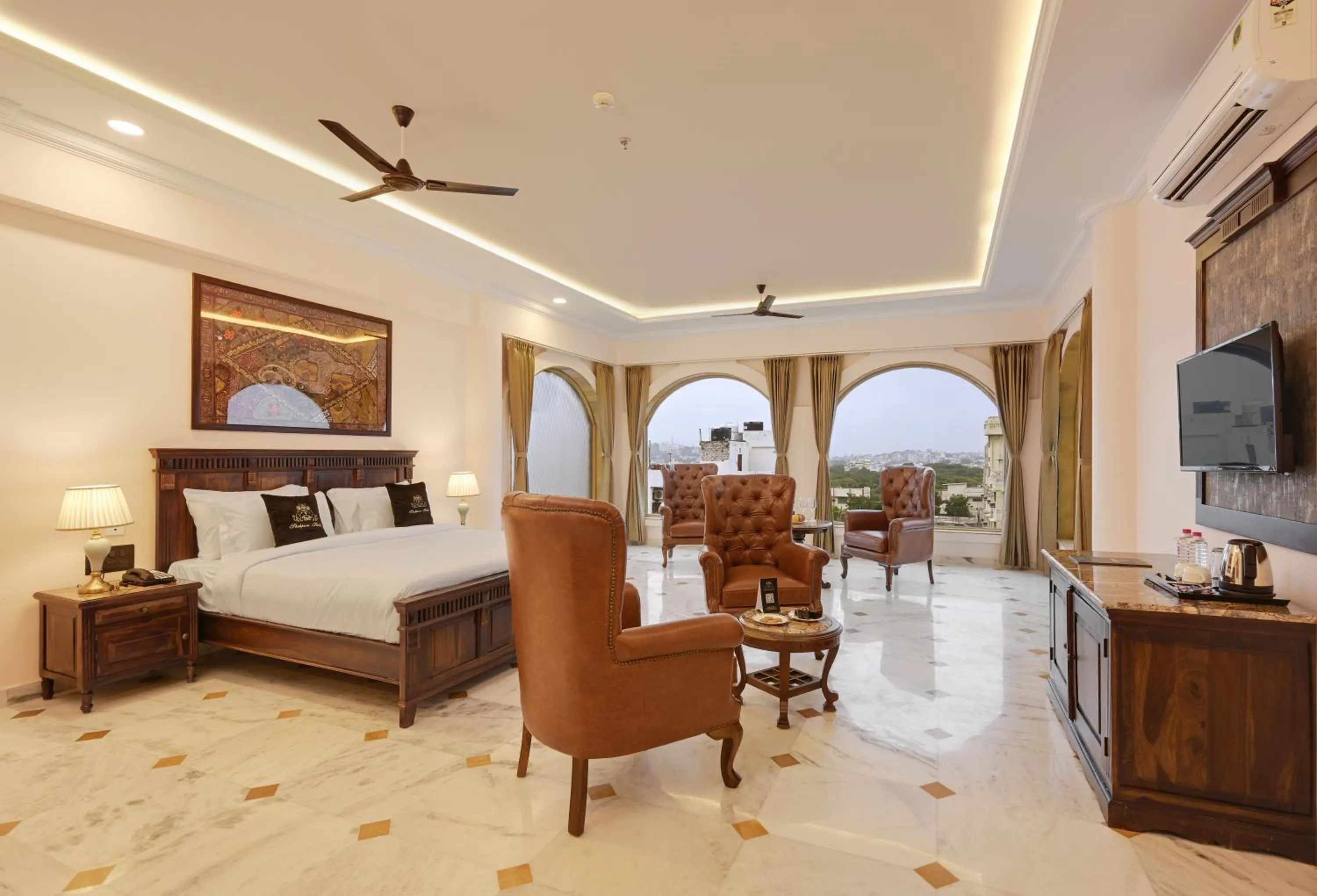 Bed in Shahpura Barliyas House