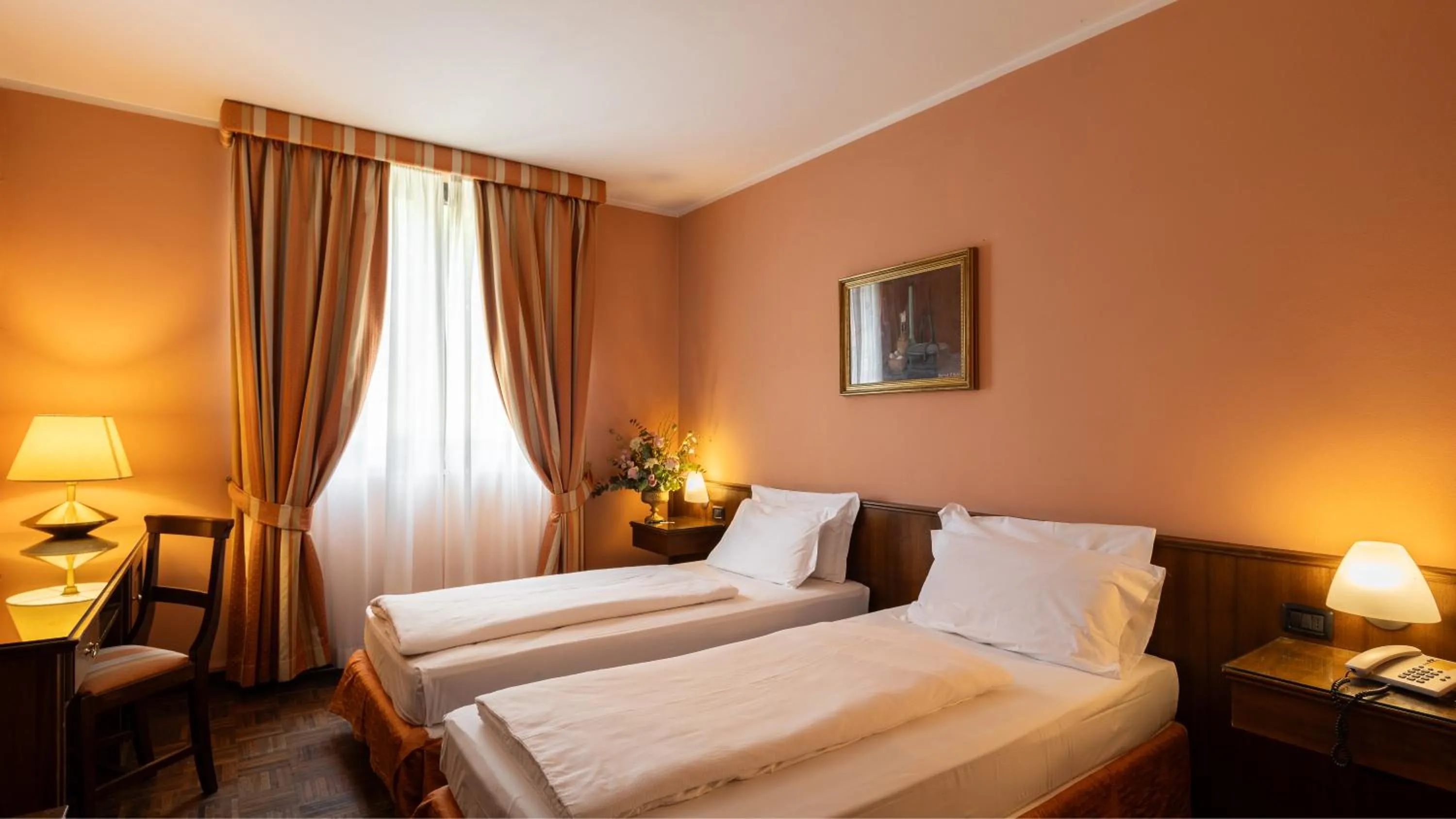 Bedroom, Bed in Hotel Lucrezia Borgia