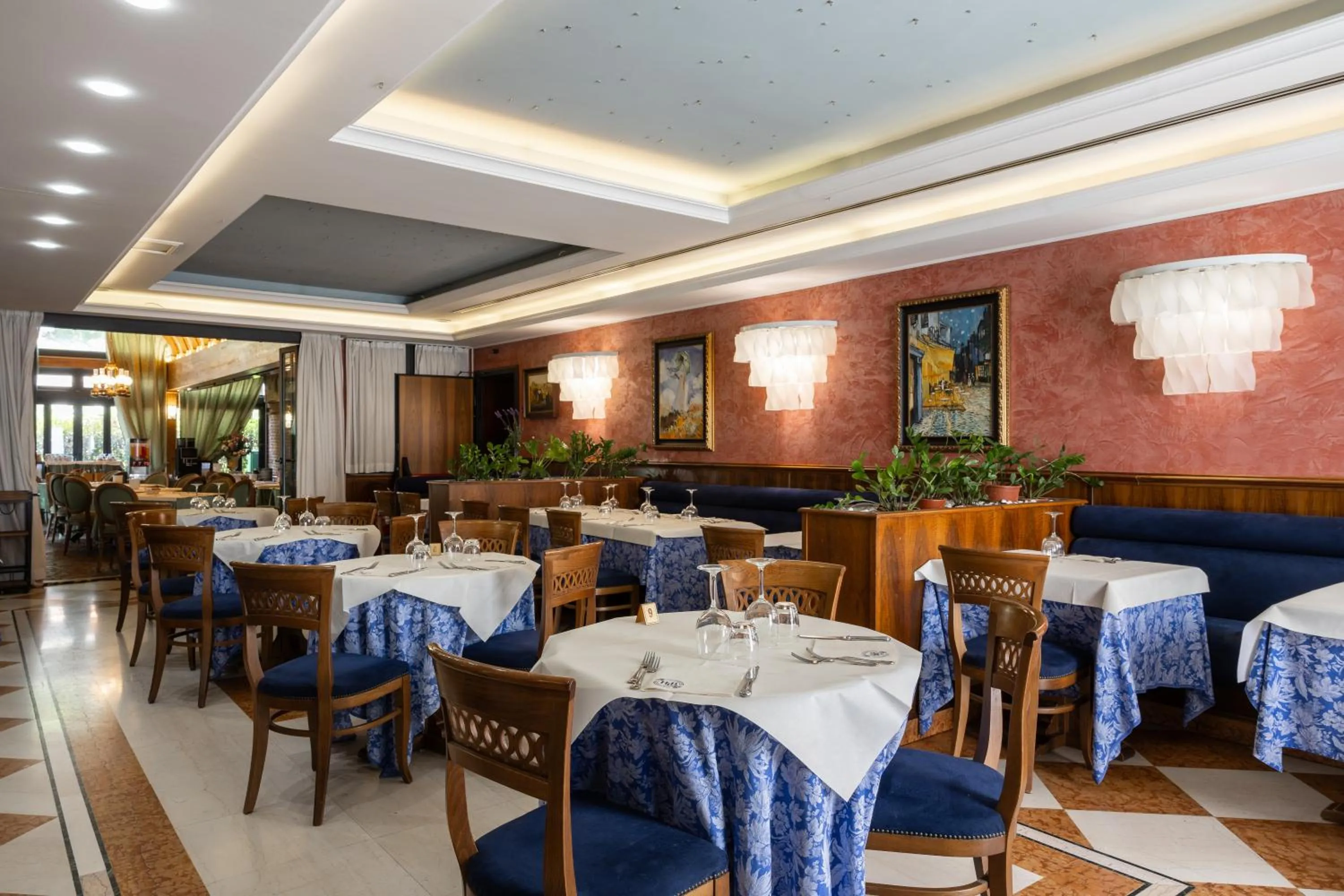 Restaurant/places to eat in Hotel Lucrezia Borgia