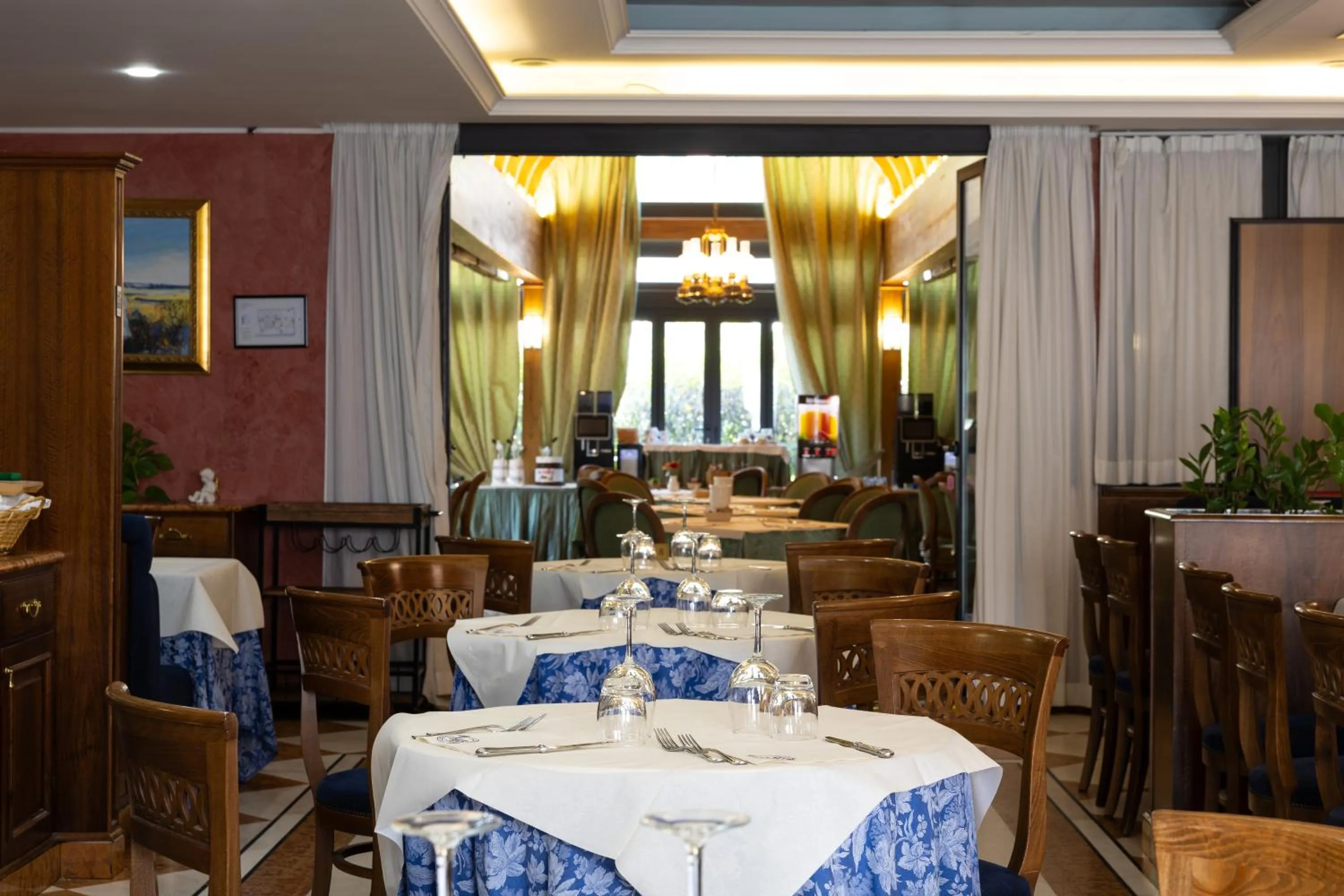 Restaurant/places to eat in Hotel Lucrezia Borgia