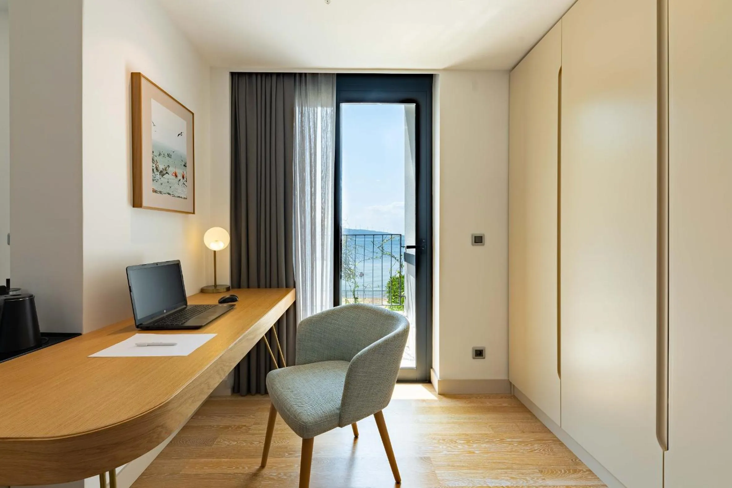 Seating area in Pınar Otel