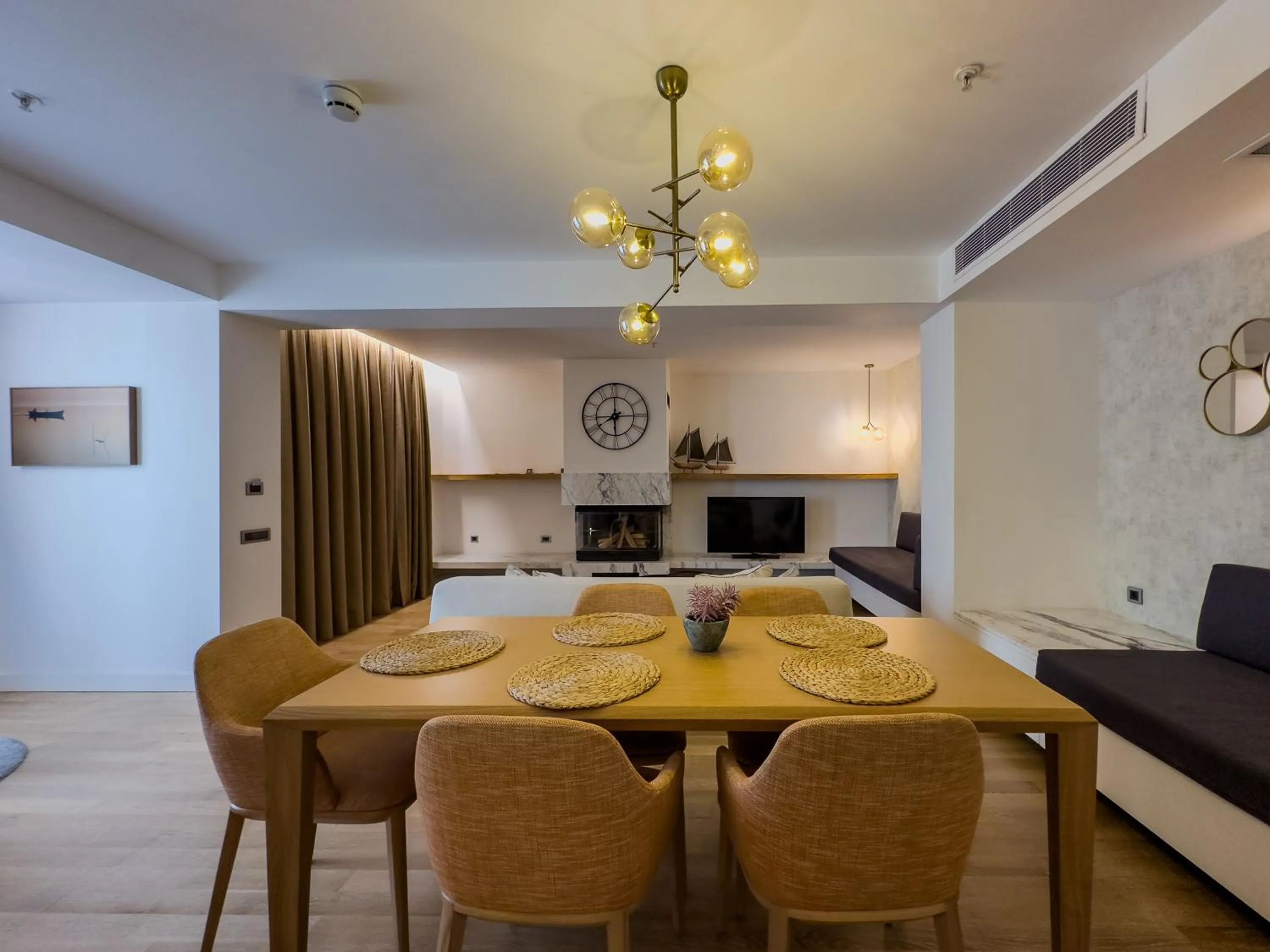 TV and multimedia in Pınar Otel