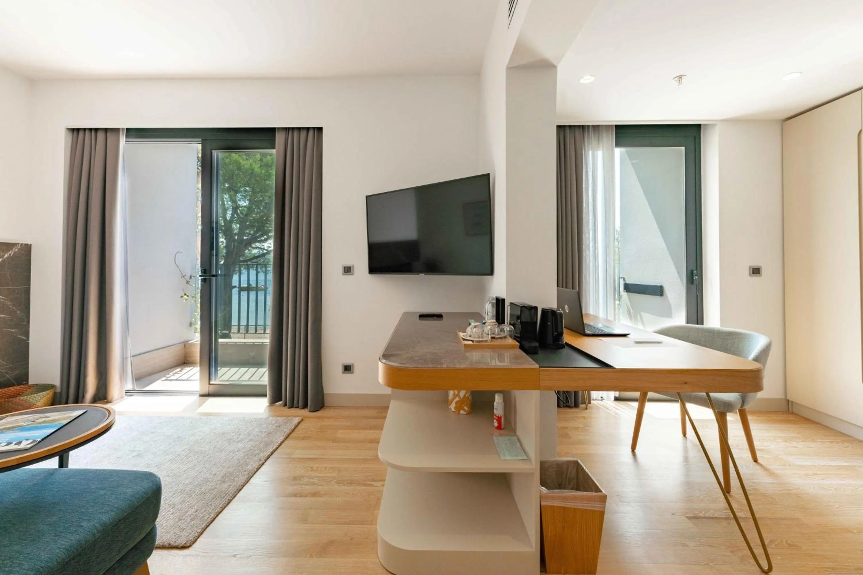 Photo of the whole room, Bed in Pınar Otel