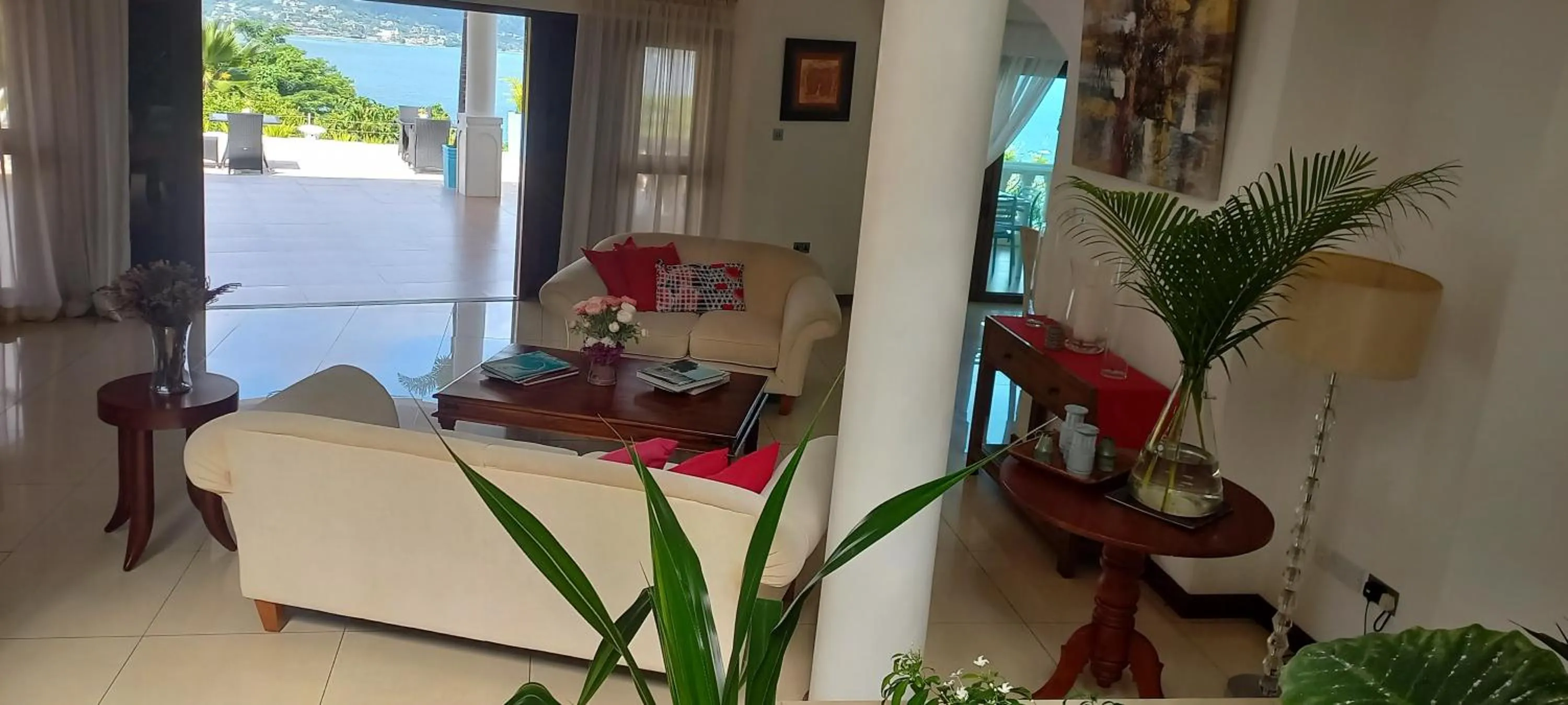 Seating area in Petit Amour Villa, Seychelles