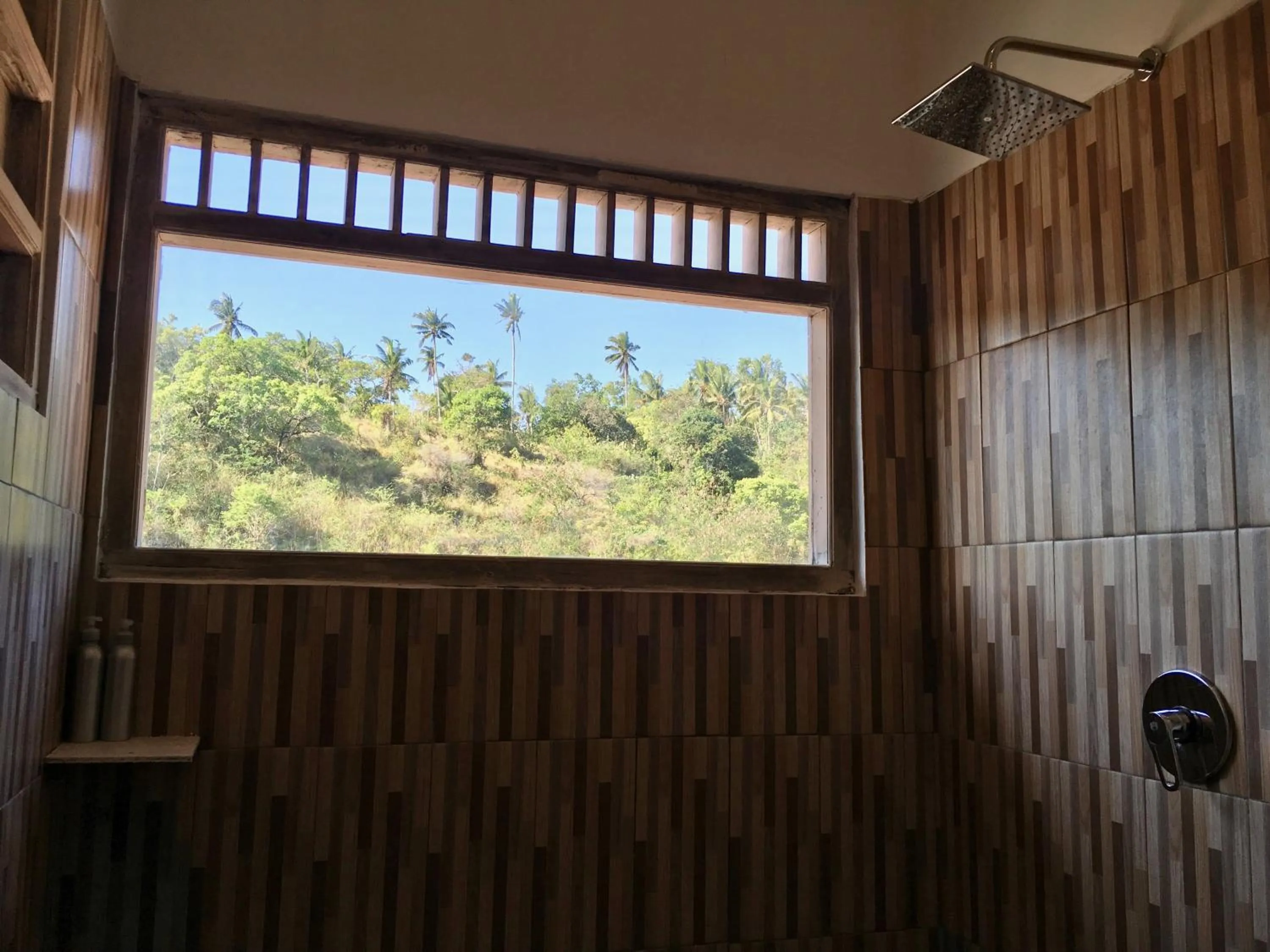 Shower in Namaste Bungalows