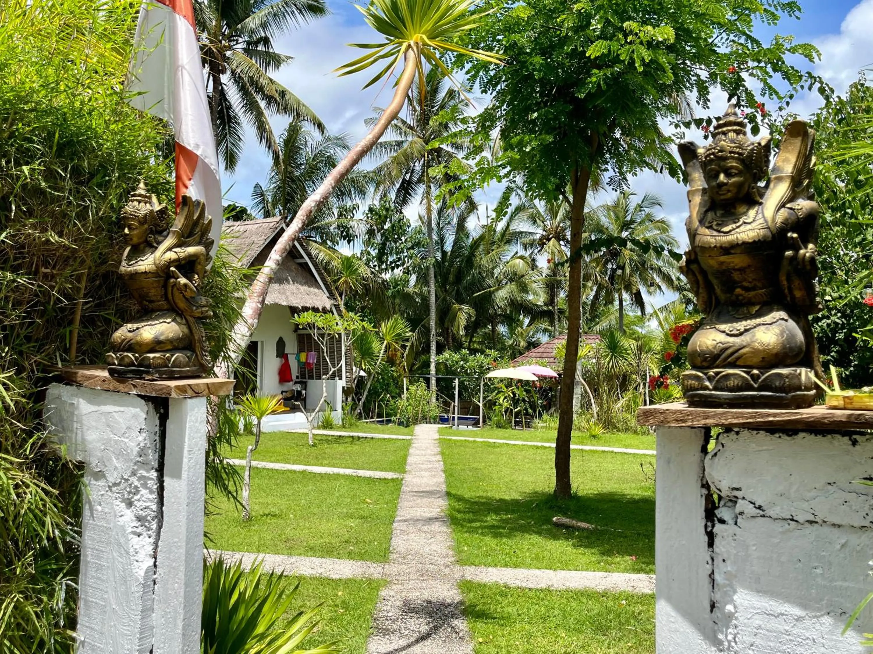 Facade/entrance in Namaste Bungalows Resort