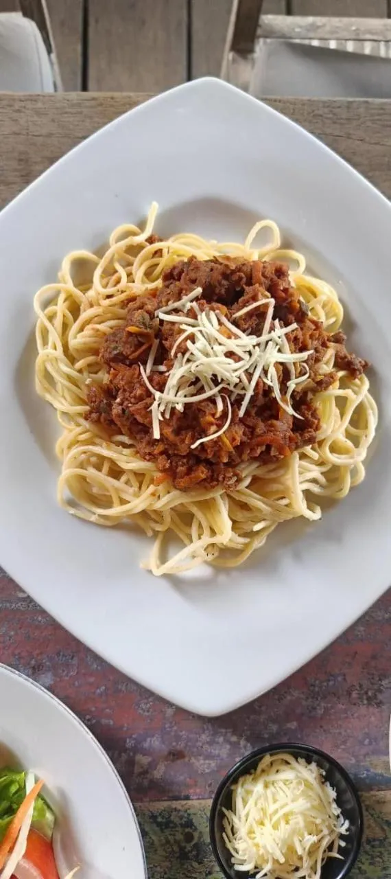 Restaurant/places to eat in Namaste Bungalows Resort