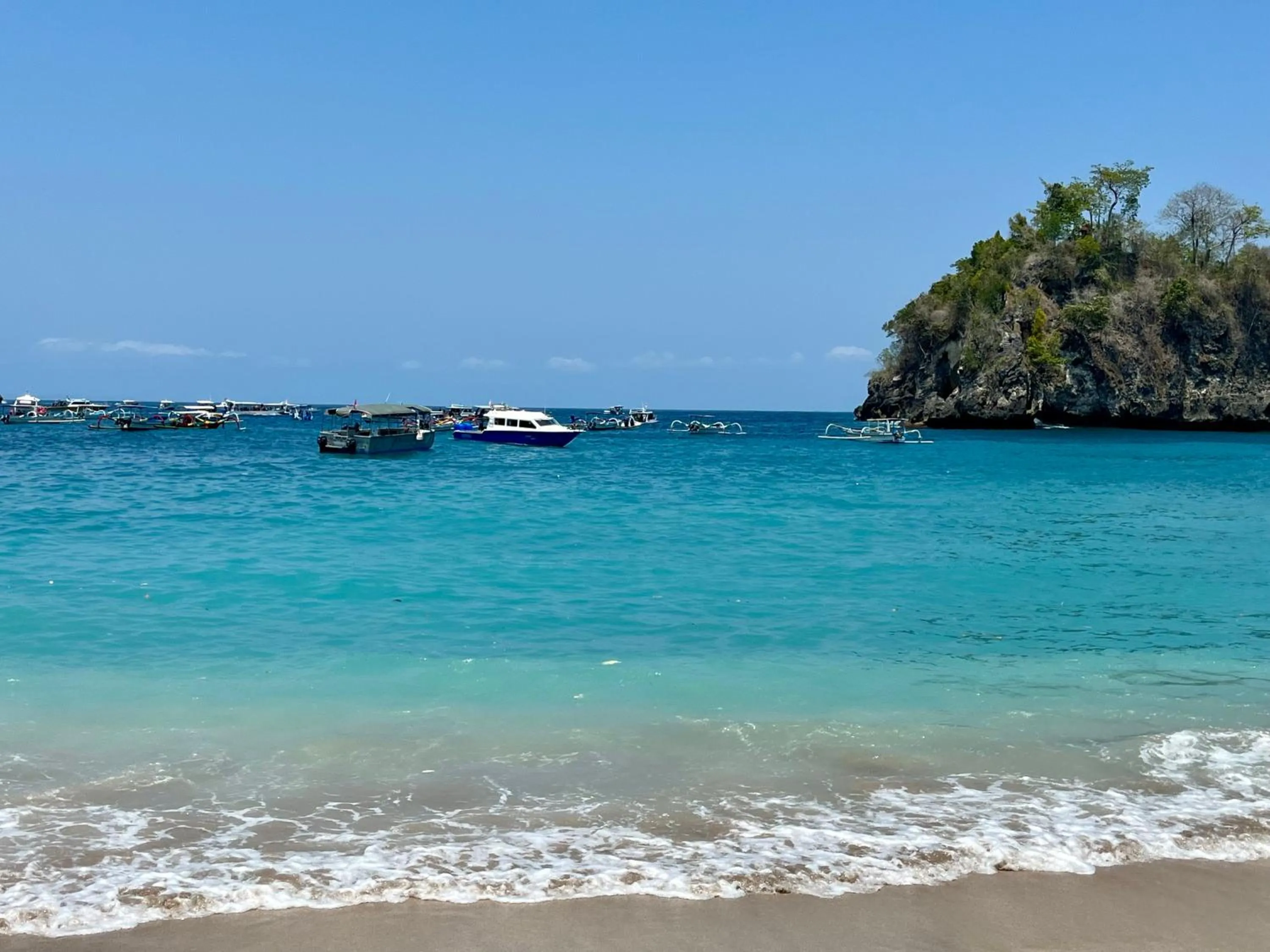 Beach in Namaste Bungalows Resort