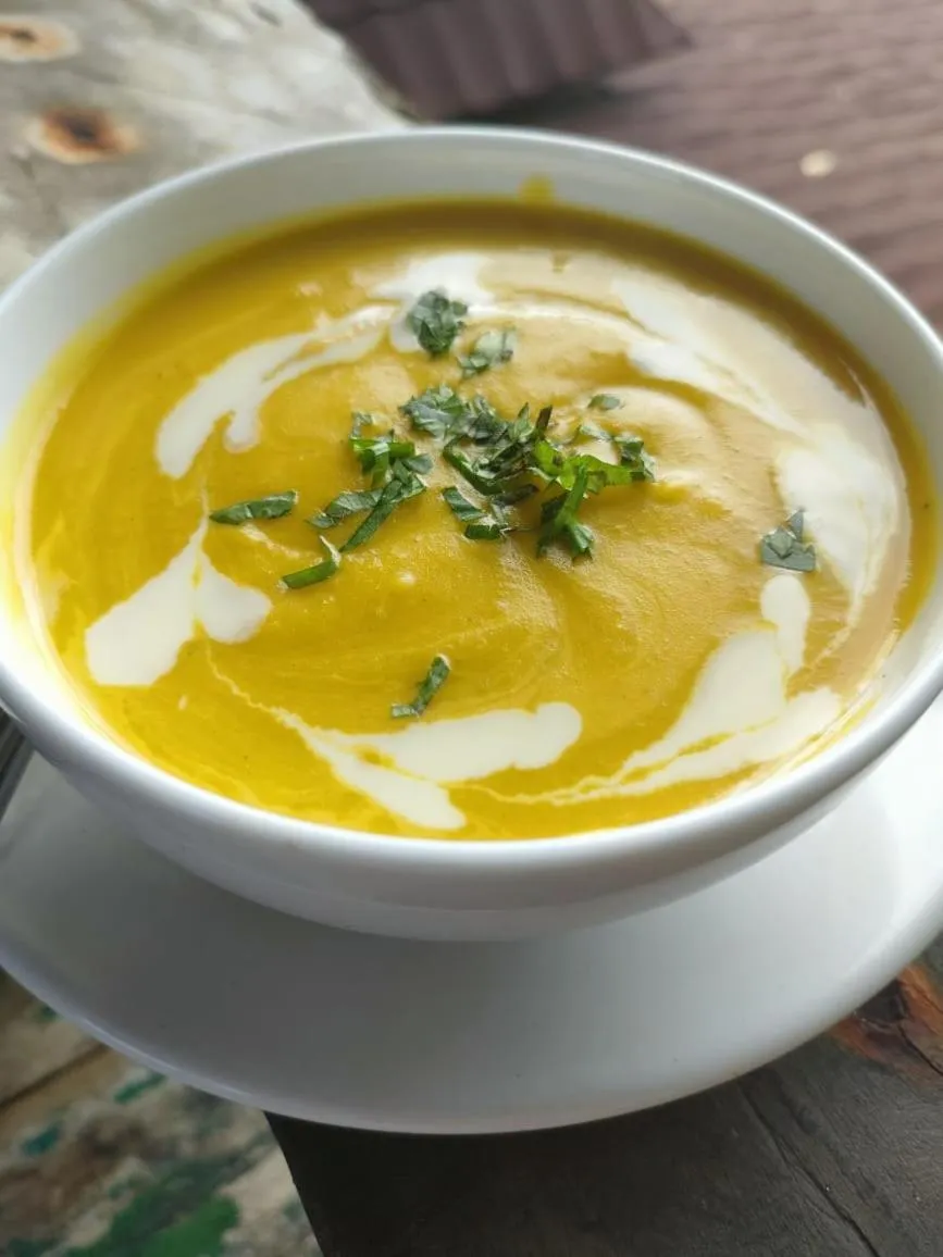 Restaurant/places to eat in Namaste Bungalows Resort