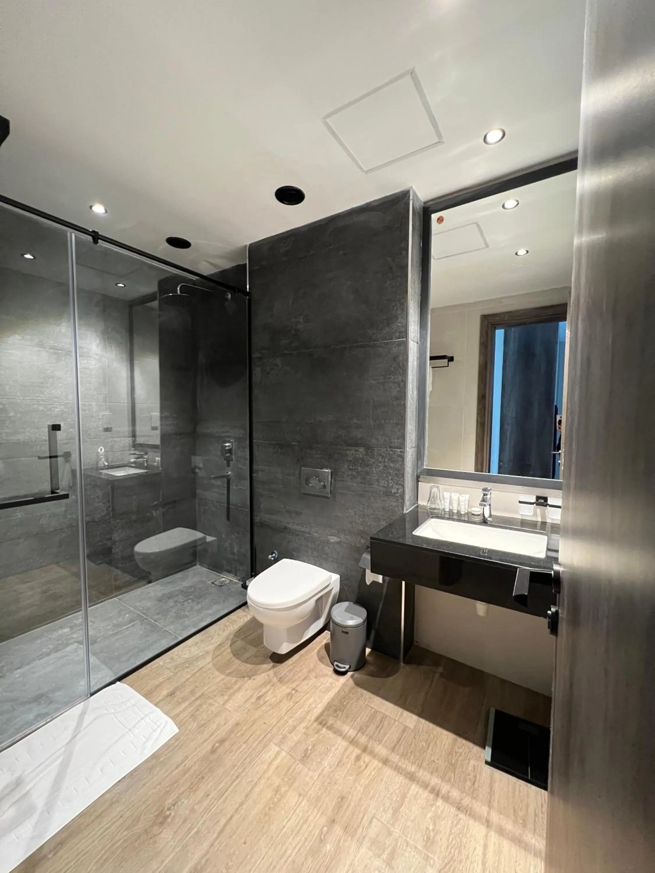 Bathroom in Sincerely Yours Suites & Serviced Apartments