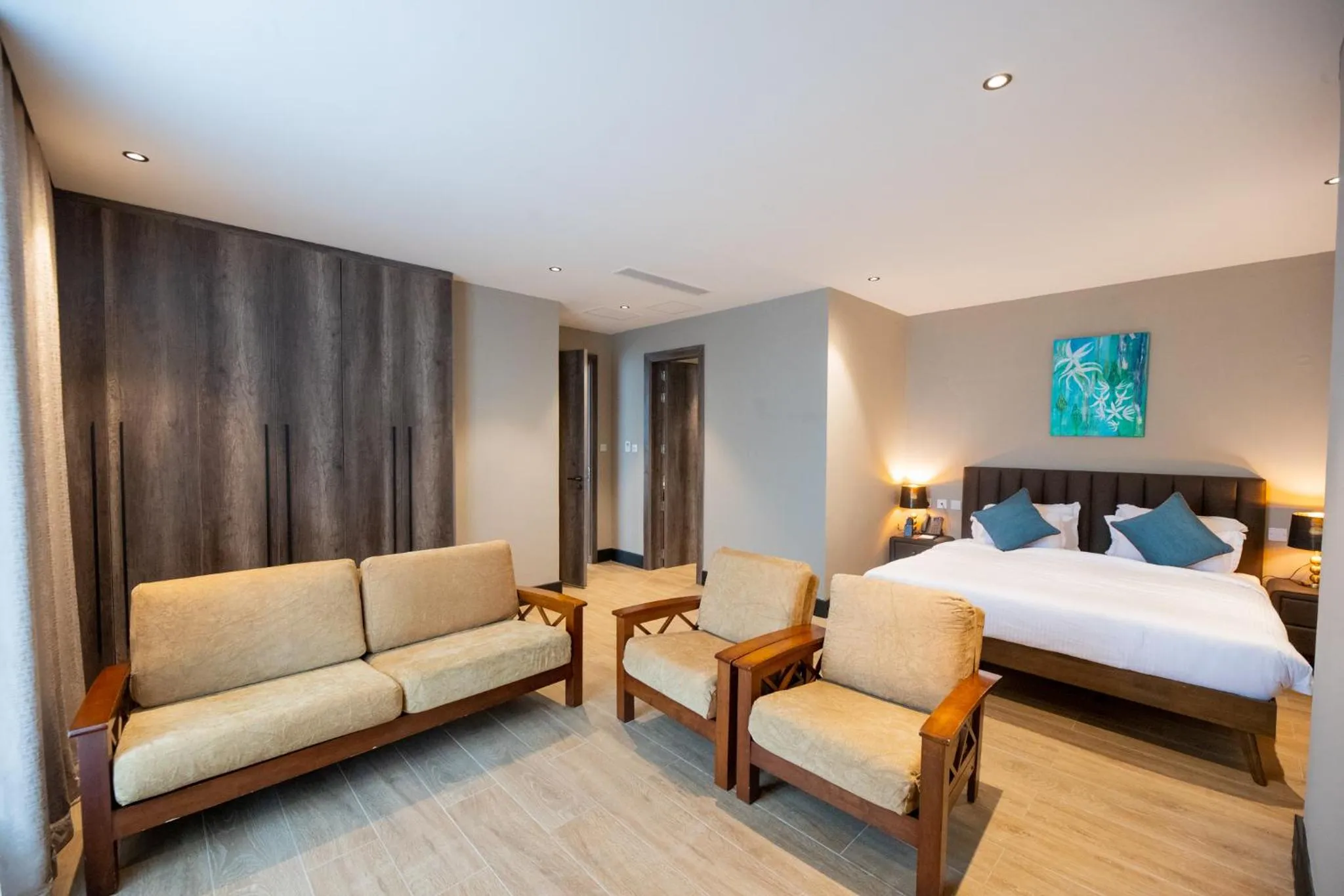 Photo of the whole room, Bed in Sincerely Yours Suites & Serviced Apartments