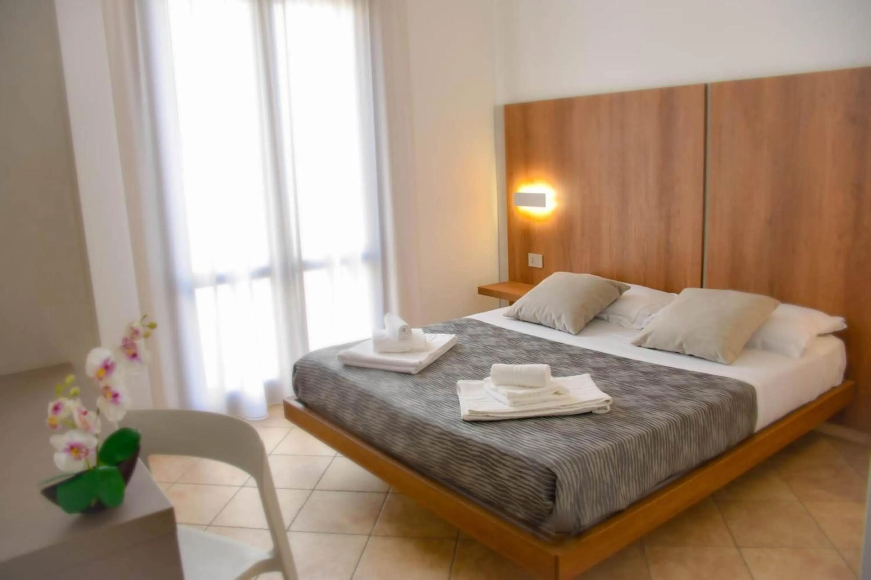 Photo of the whole room, Bed in Hotel Sikania