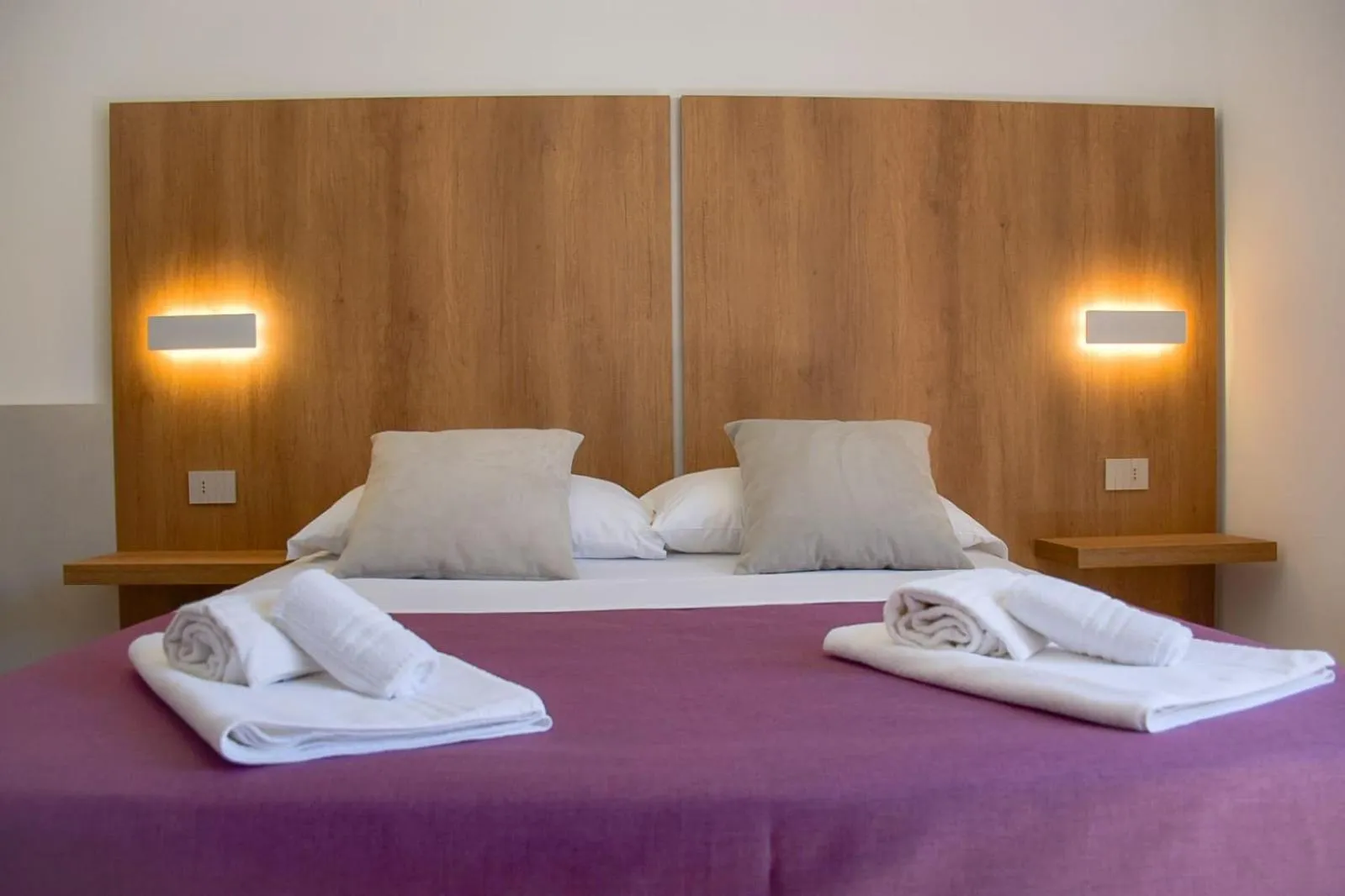 Photo of the whole room, Bed in Hotel Sikania